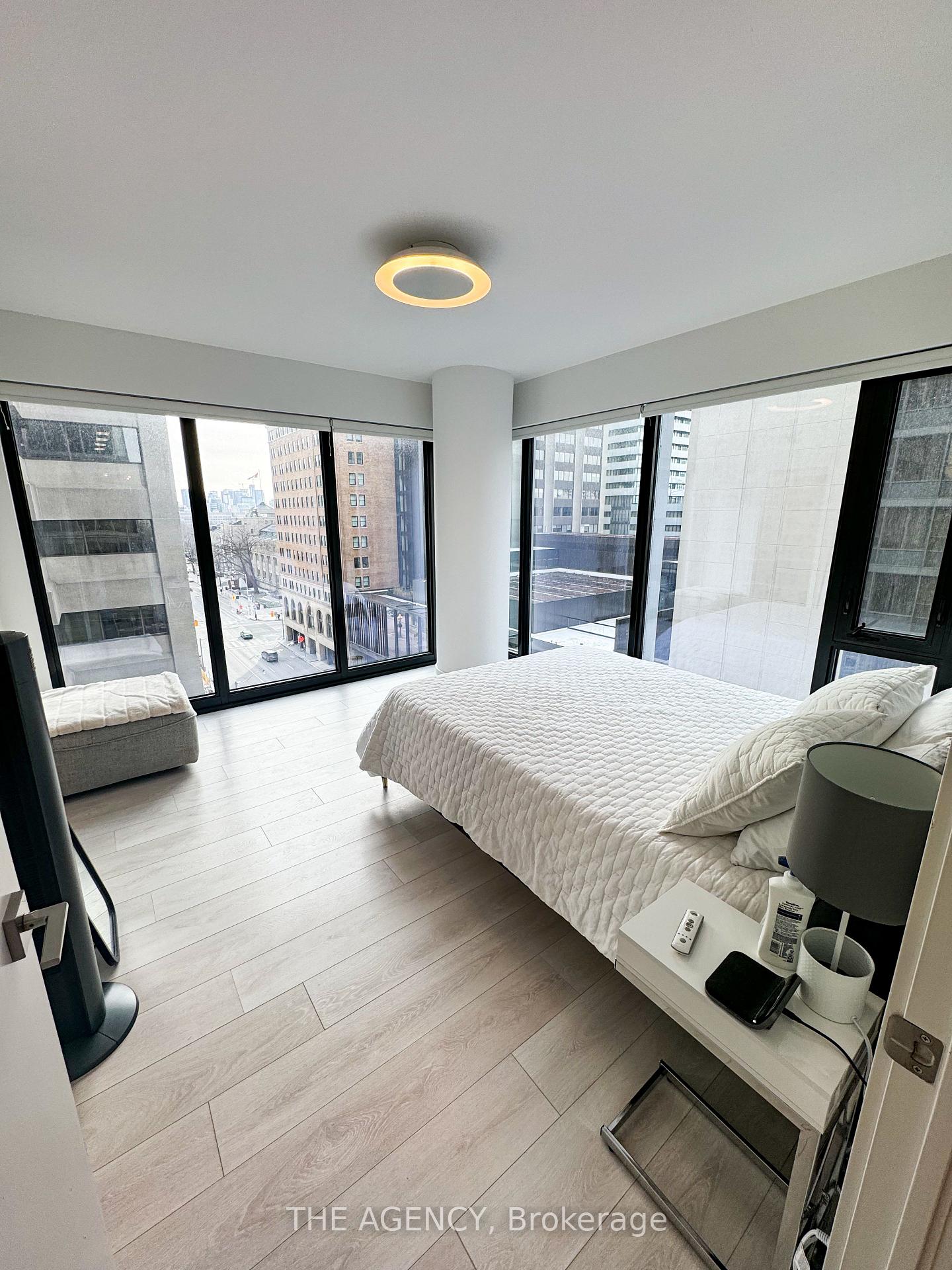 Photo 21 of Unit 810, 188 Cumberland Street, Toronto, The Annex — HOMEH