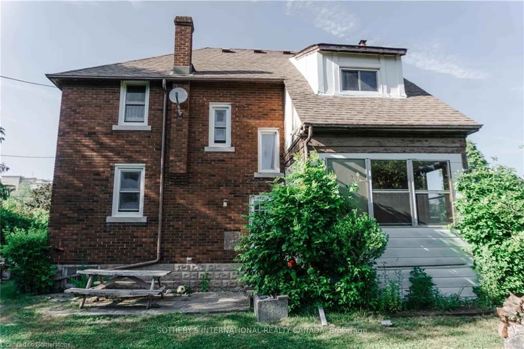 Photo 3 of 356 King Street E, Hamilton, Stoney Creek — HOMEH
