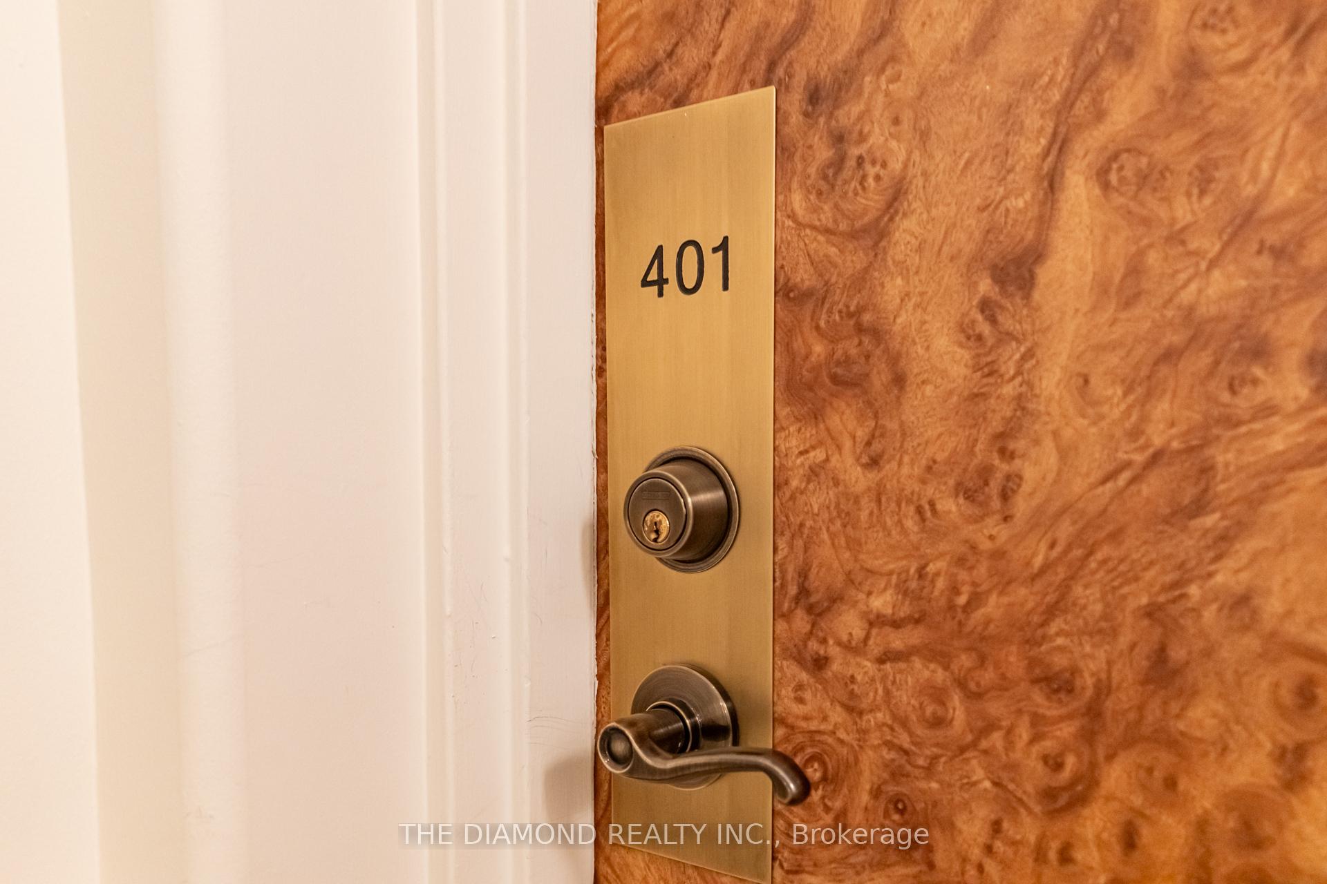 Photo 32 of Unit 401, 1901 Bayview Avenue, Toronto, Leaside — HOMEH