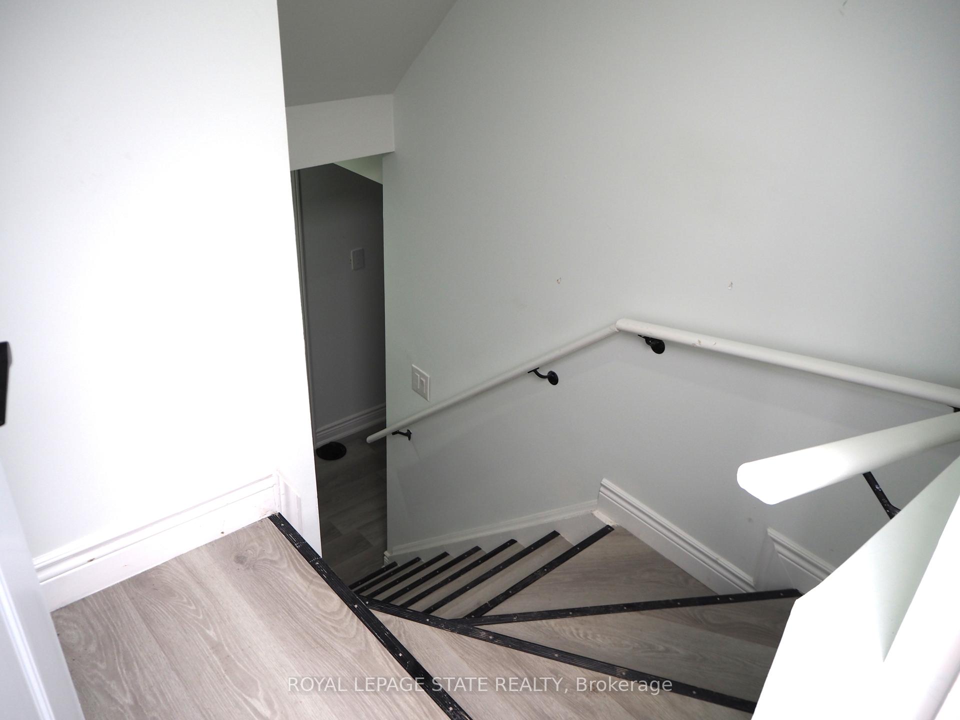 Photo 5 of Unit BSMT, 8 Knowles Street, Hamilton, Bartonville — HOMEH