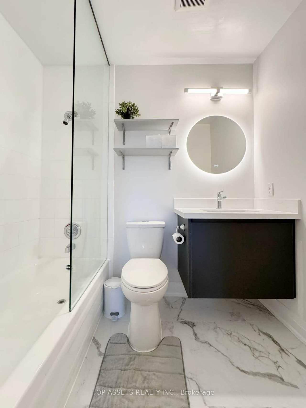 Photo 6 of Unit 306, 600 Eglinton Avenue E, Toronto, Mount Pleasant East — HOMEH