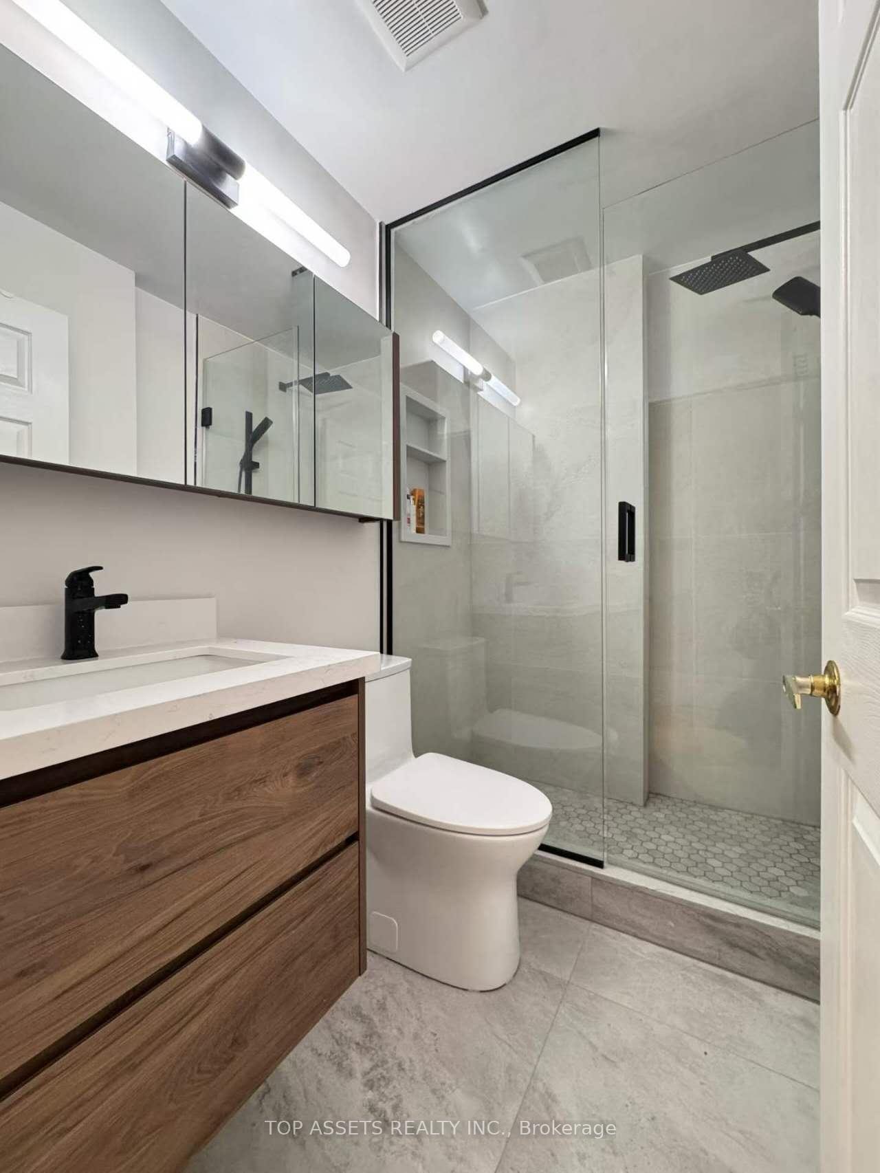 Photo 9 of Unit 306, 600 Eglinton Avenue E, Toronto, Mount Pleasant East — HOMEH