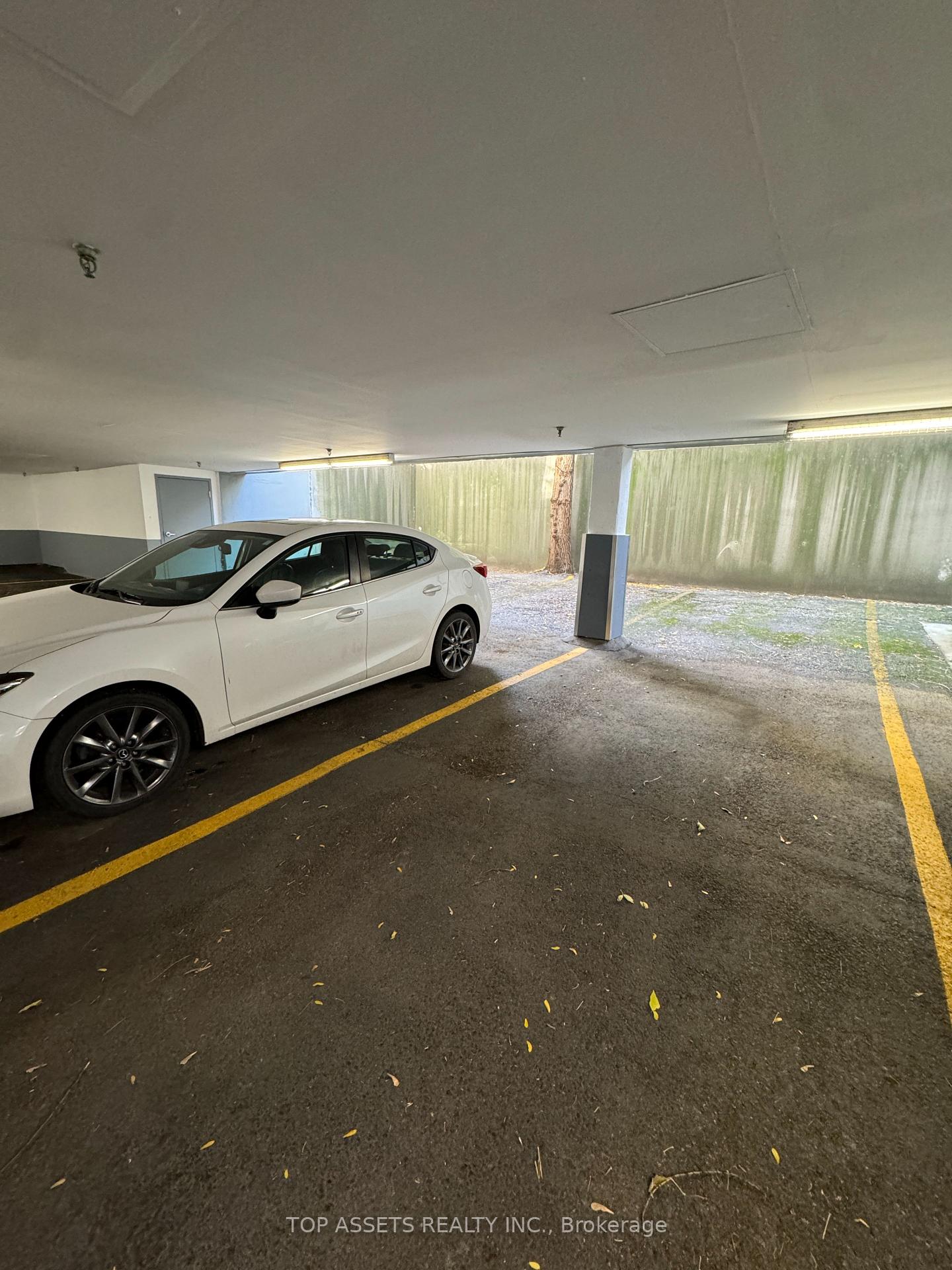 Photo 8 of Unit 306, 600 Eglinton Avenue E, Toronto, Mount Pleasant East — HOMEH