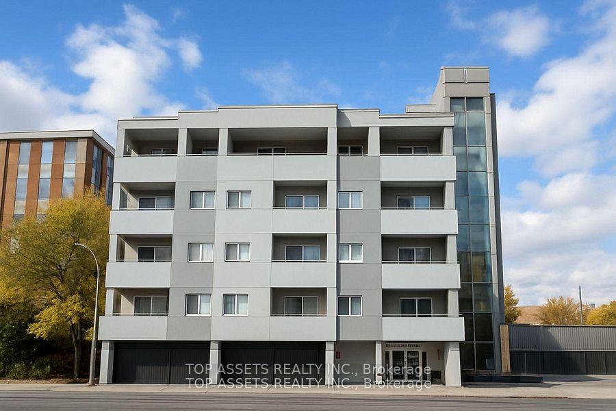 Photo 4 of Unit 306, 600 Eglinton Avenue E, Toronto, Mount Pleasant East — HOMEH
