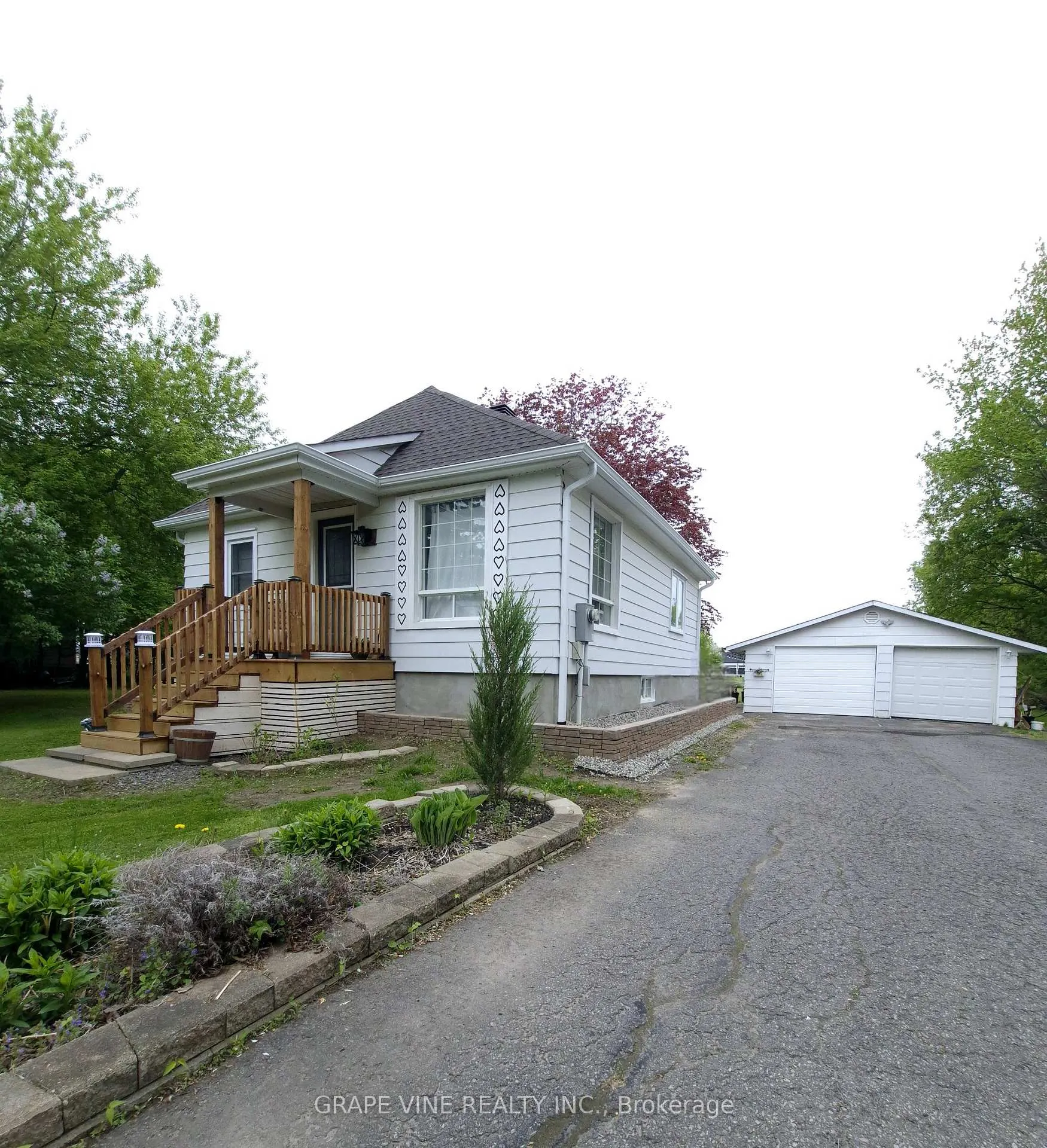 Photo 1 of 8942 Mitch Owens Road, Ottawa, Osgoode Twp North of Reg Rd 6 — HOMEH