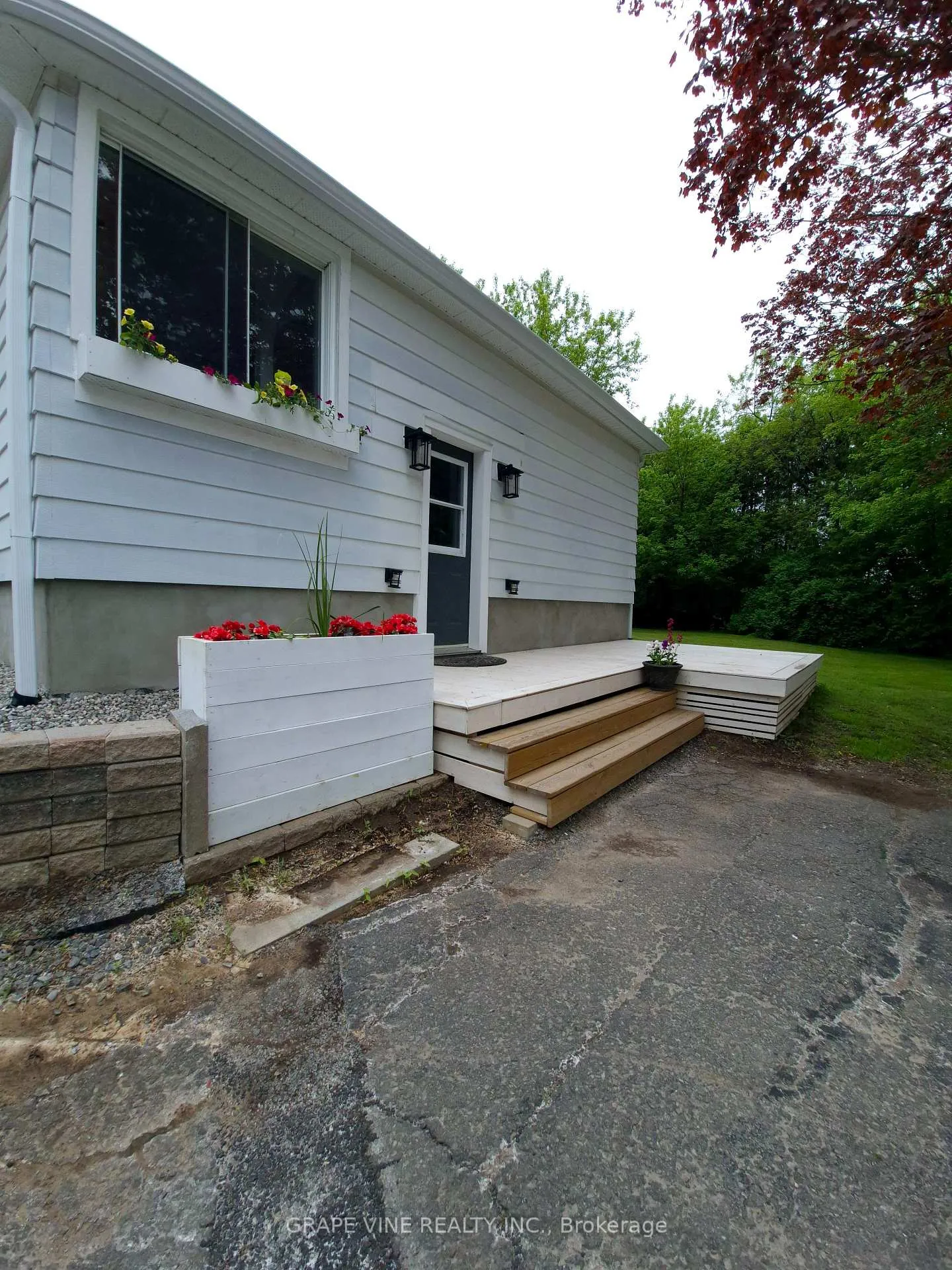 Photo 17 of 8942 Mitch Owens Road, Ottawa, Osgoode Twp North of Reg Rd 6 — HOMEH