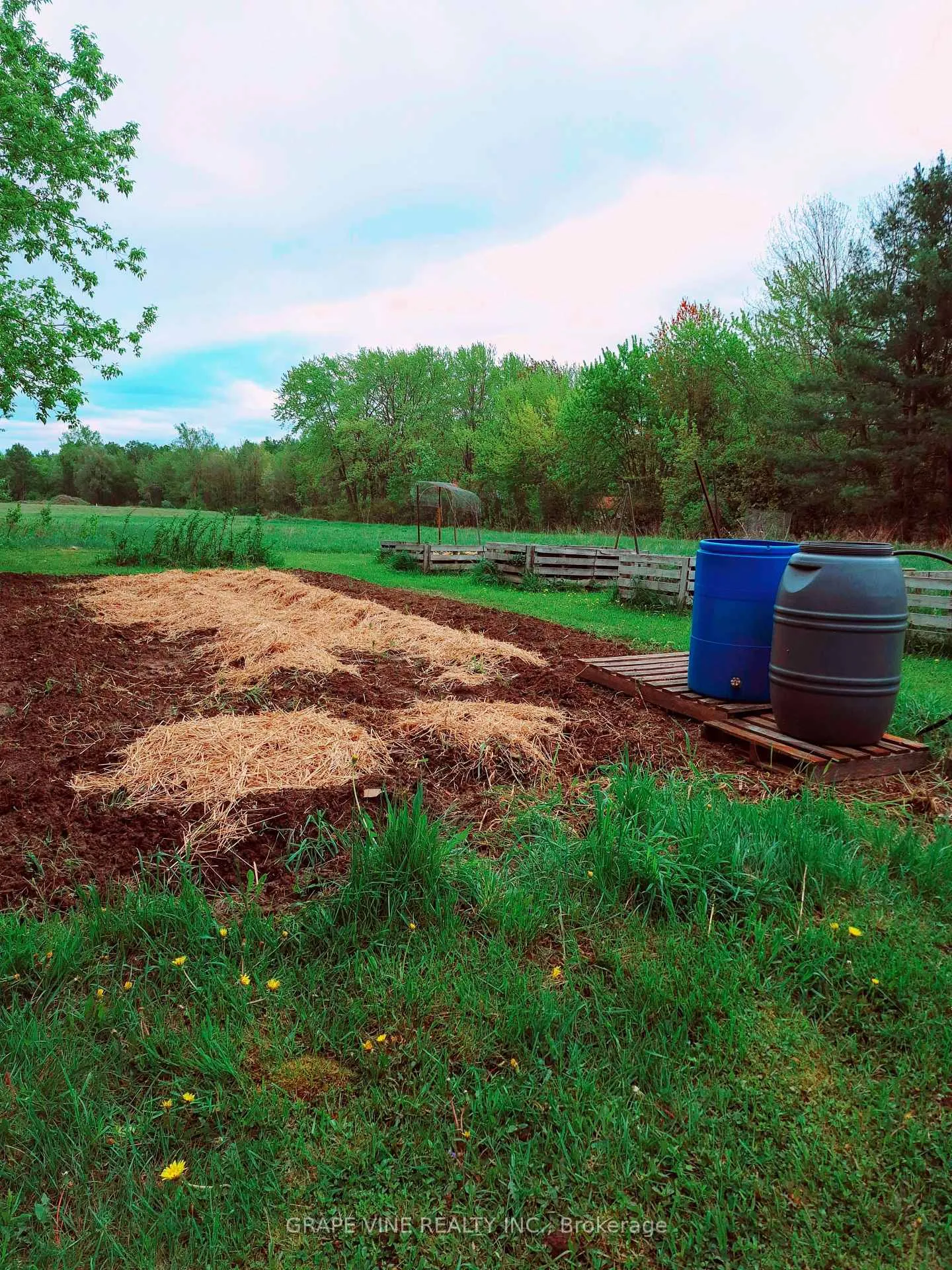 Photo 21 of 8942 Mitch Owens Road, Ottawa, Osgoode Twp North of Reg Rd 6 — HOMEH