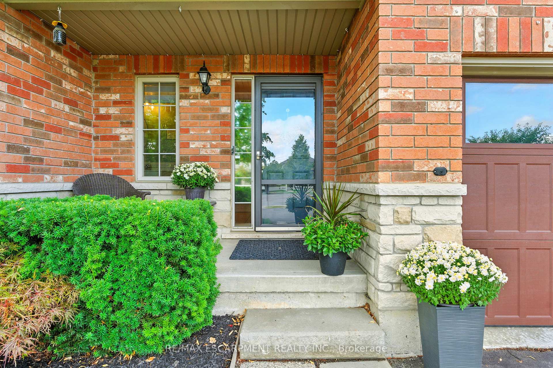 Photo 27 of 247 Fall Fair Way, Hamilton, Binbrook — HOMEH