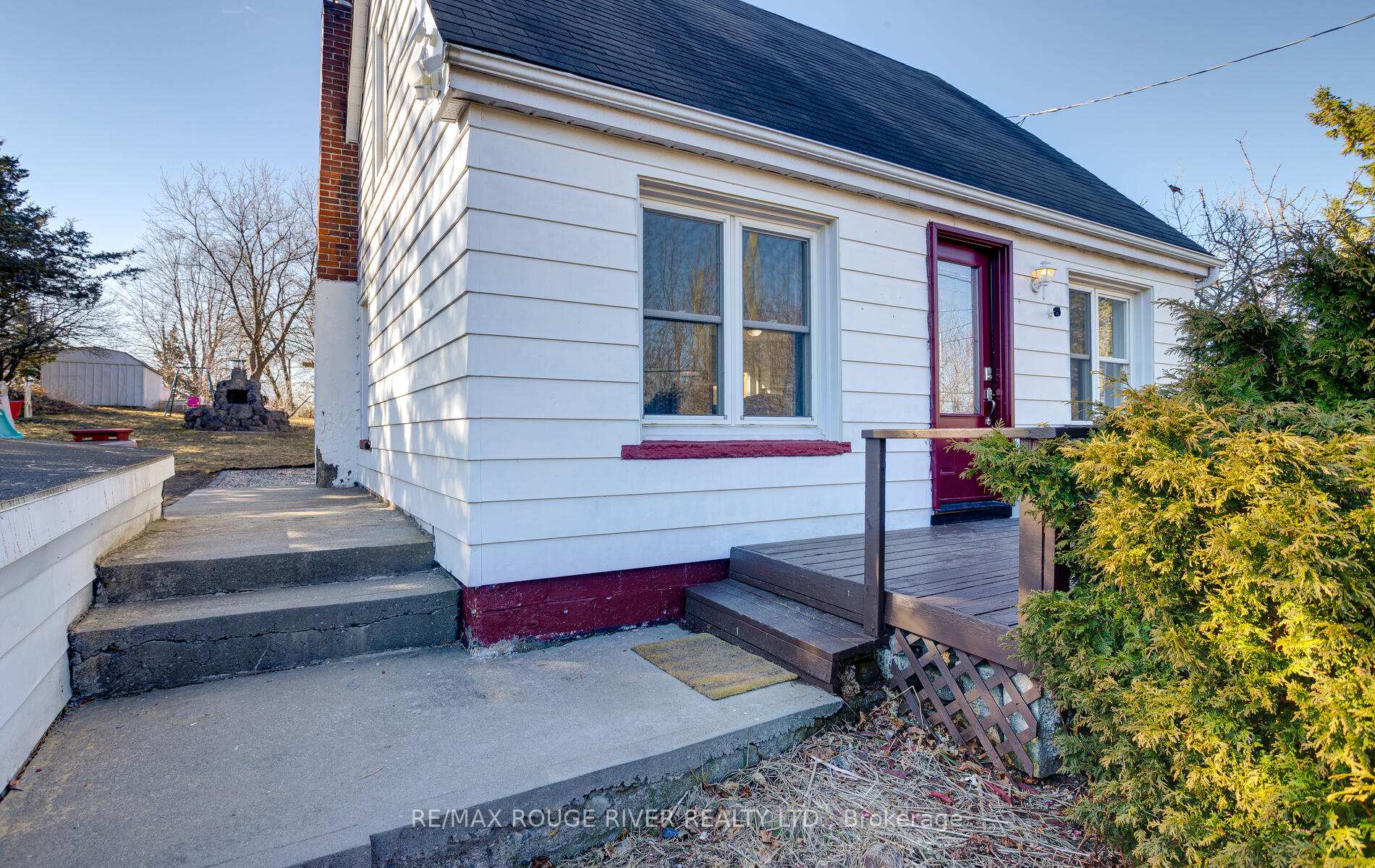 Photo 7 of 21 Peter Road, Belleville, Belleville Ward — HOMEH