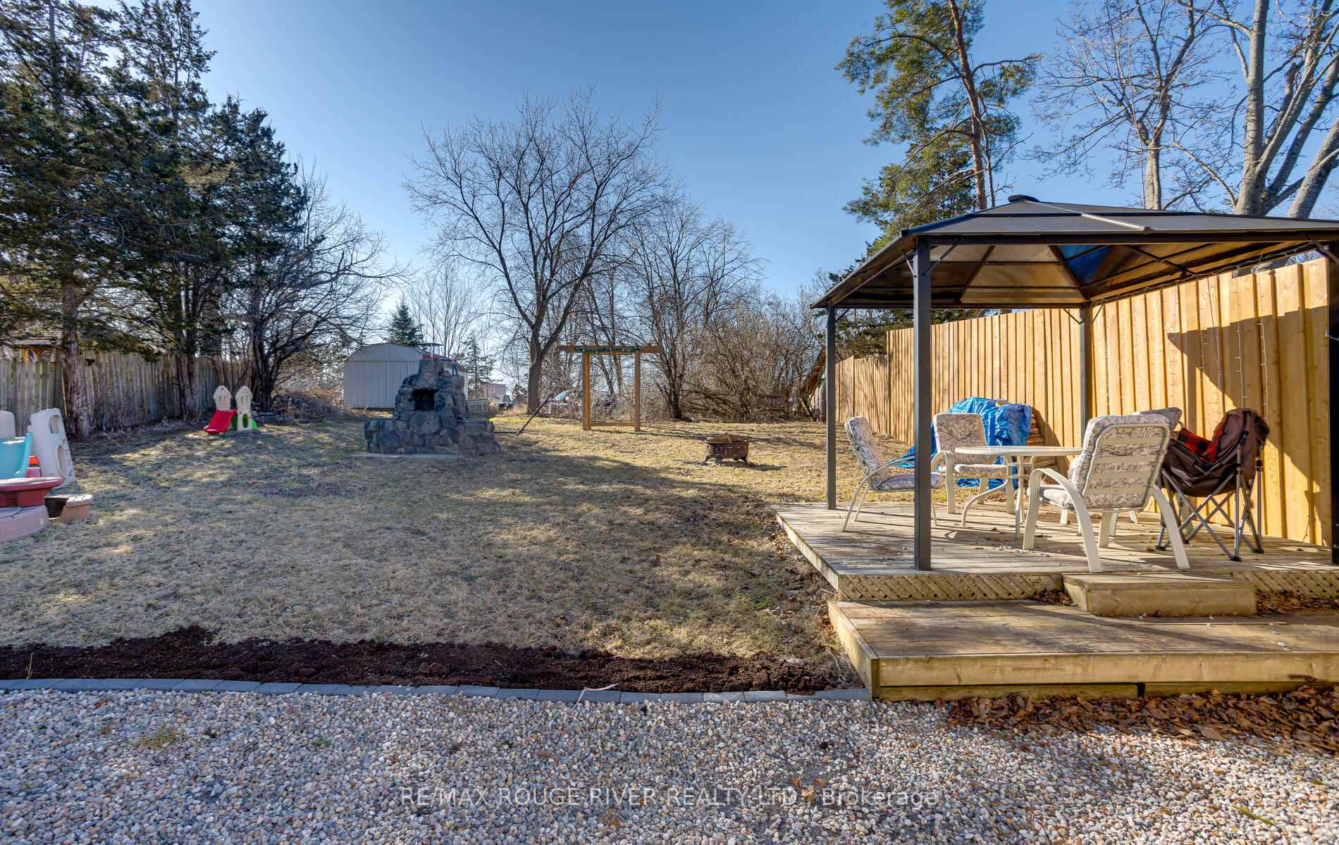 Photo 31 of 21 Peter Road, Belleville, Belleville Ward — HOMEH