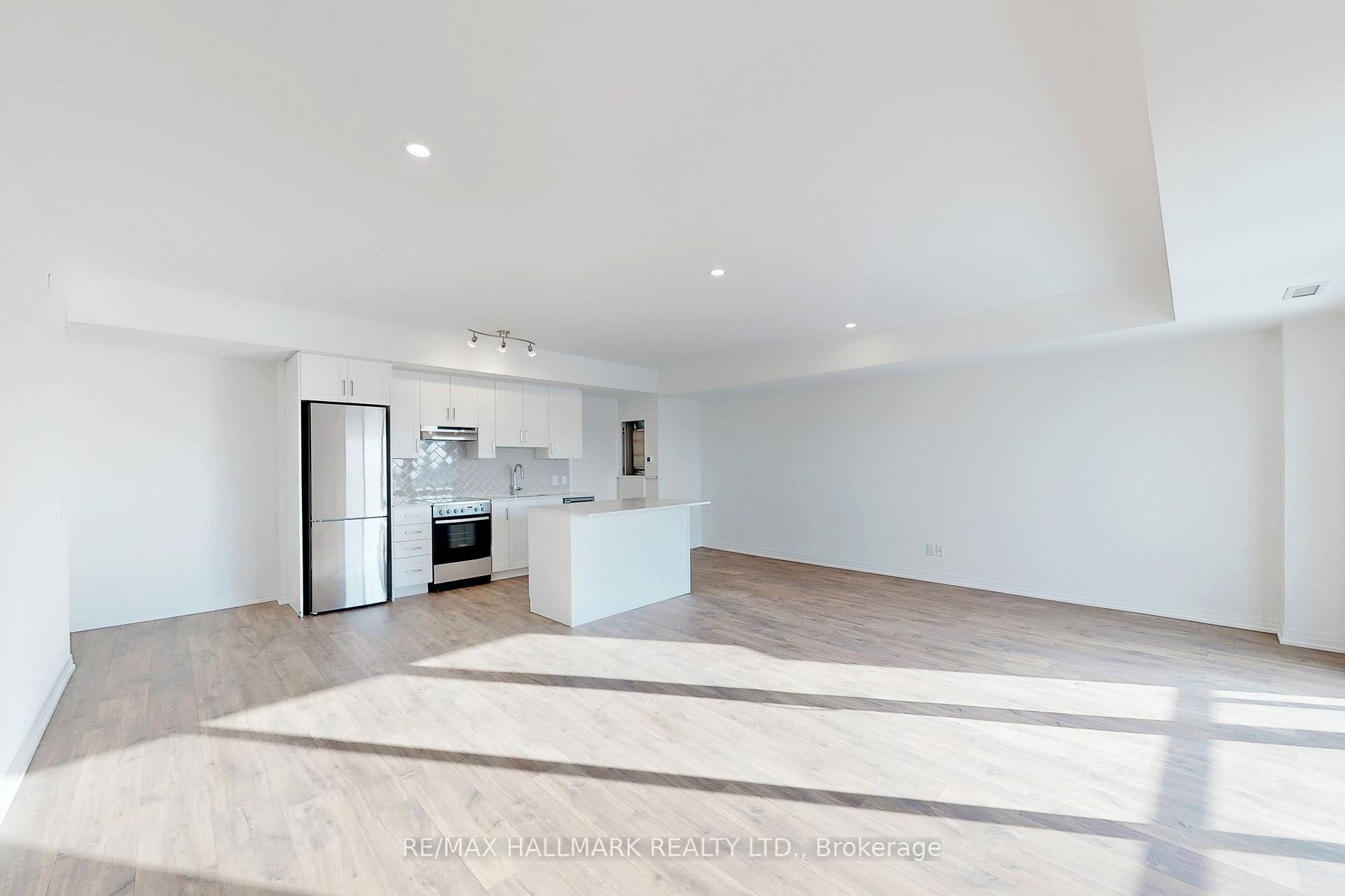 Photo 7 of Unit 608, 408 Brown's Line, Etobicoke, Alderwood — HOMEH