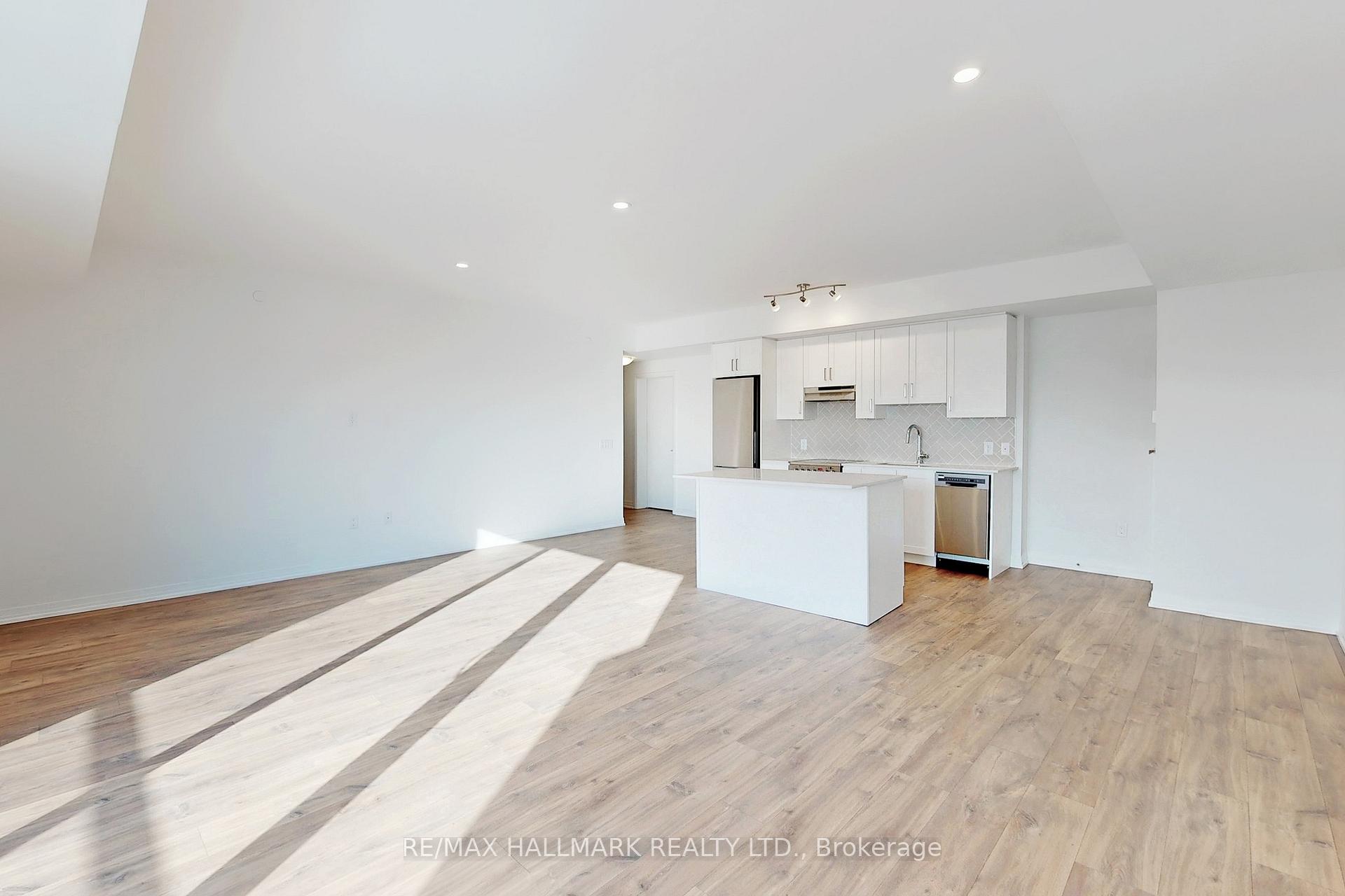 Photo 35 of Unit 608, 408 Brown's Line, Etobicoke, Alderwood — HOMEH