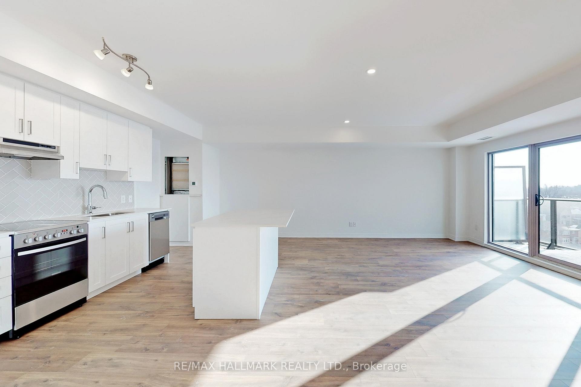 Photo 11 of Unit 608, 408 Brown's Line, Etobicoke, Alderwood — HOMEH