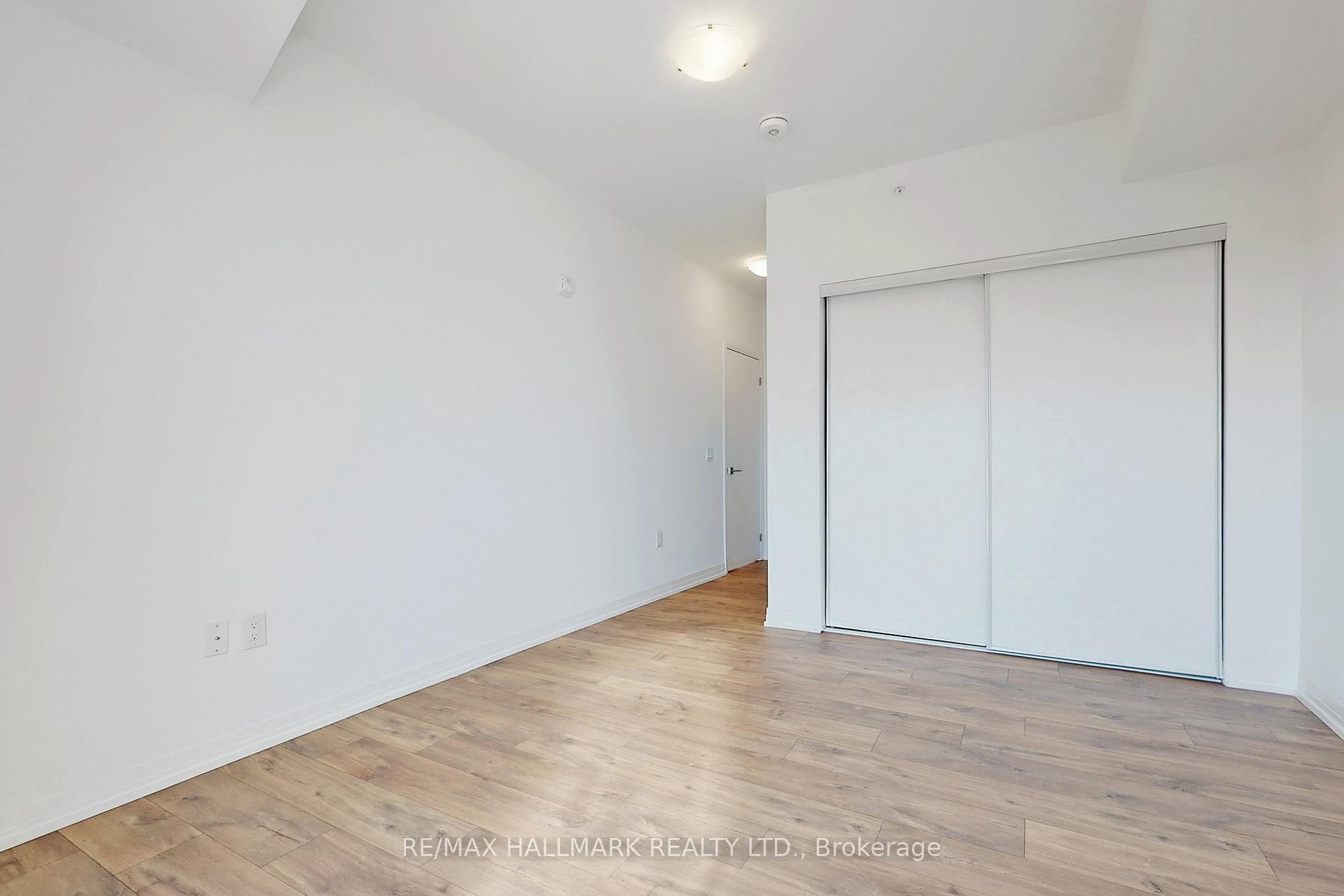 Photo 13 of Unit 608, 408 Brown's Line, Etobicoke, Alderwood — HOMEH