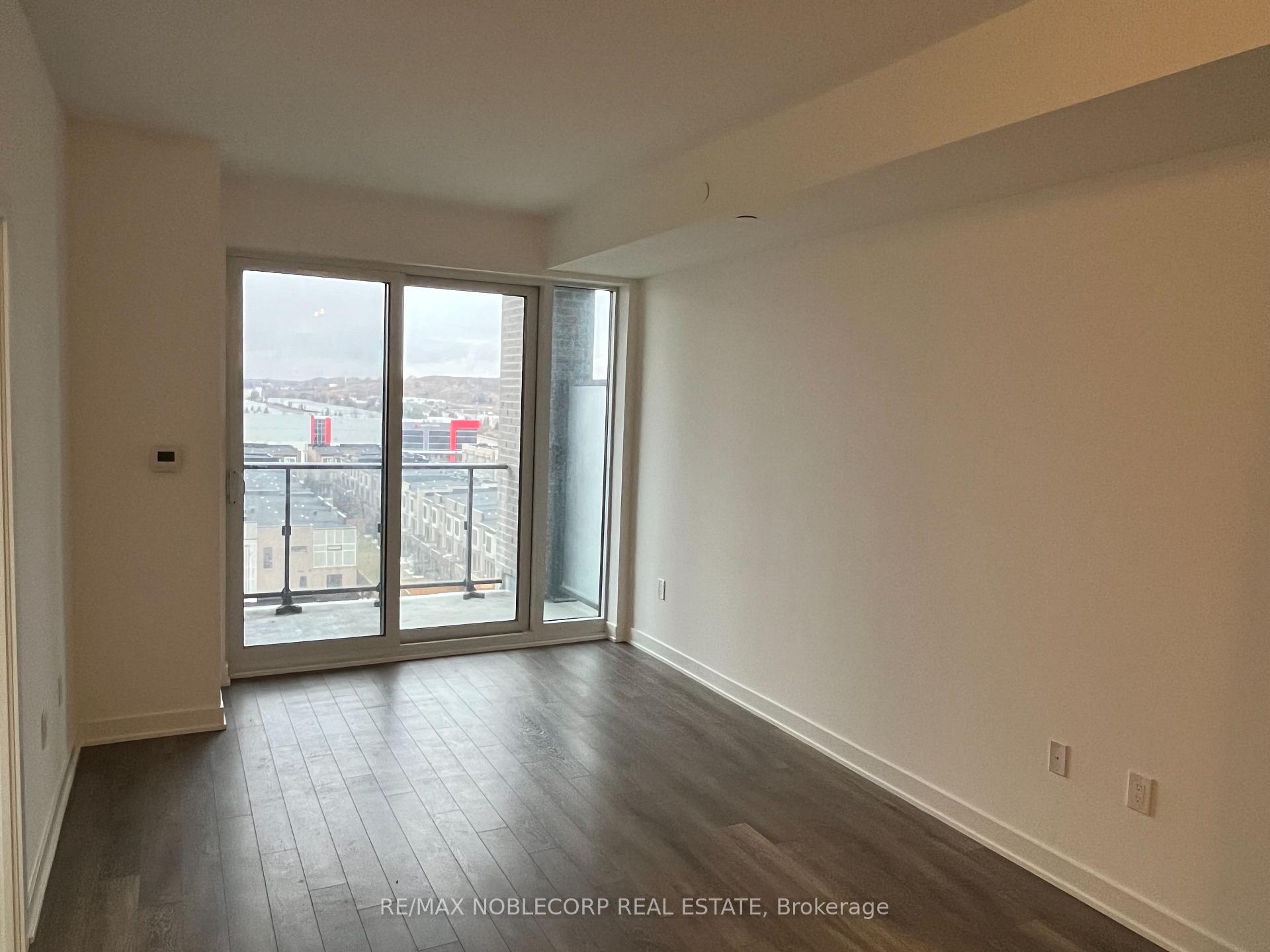 Photo 3 of Unit 822, 100 Eagle Rock Way, Vaughan, Rural Vaughan — HOMEH