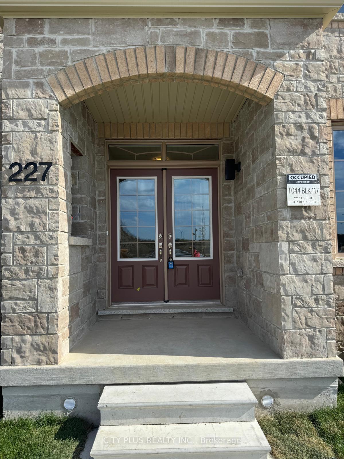 Photo 7 of 227 Leslie Richards Street, Markham, Rural Markham — HOMEH
