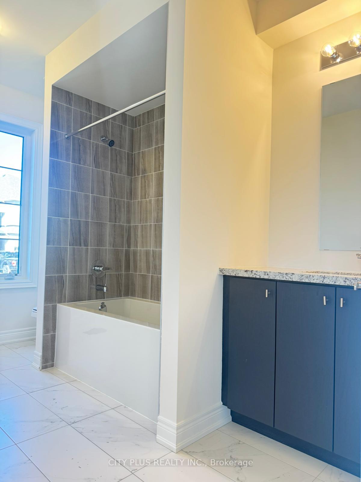 Photo 3 of 227 Leslie Richards Street, Markham, Rural Markham — HOMEH