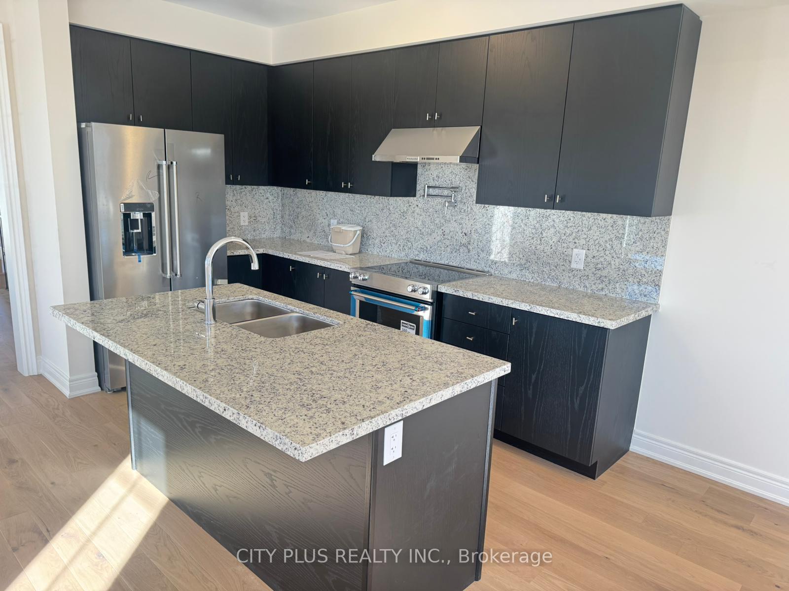 Photo 13 of 227 Leslie Richards Street, Markham, Rural Markham — HOMEH