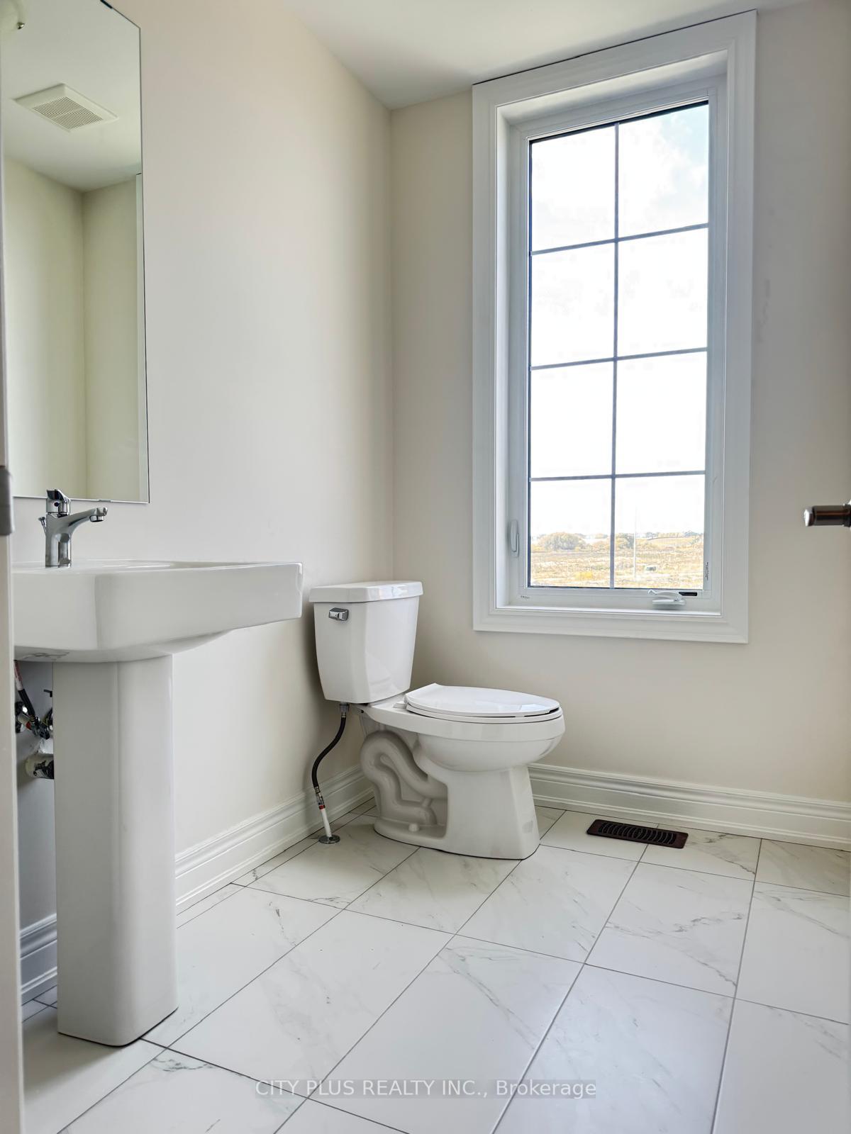 Photo 18 of 227 Leslie Richards Street, Markham, Rural Markham — HOMEH