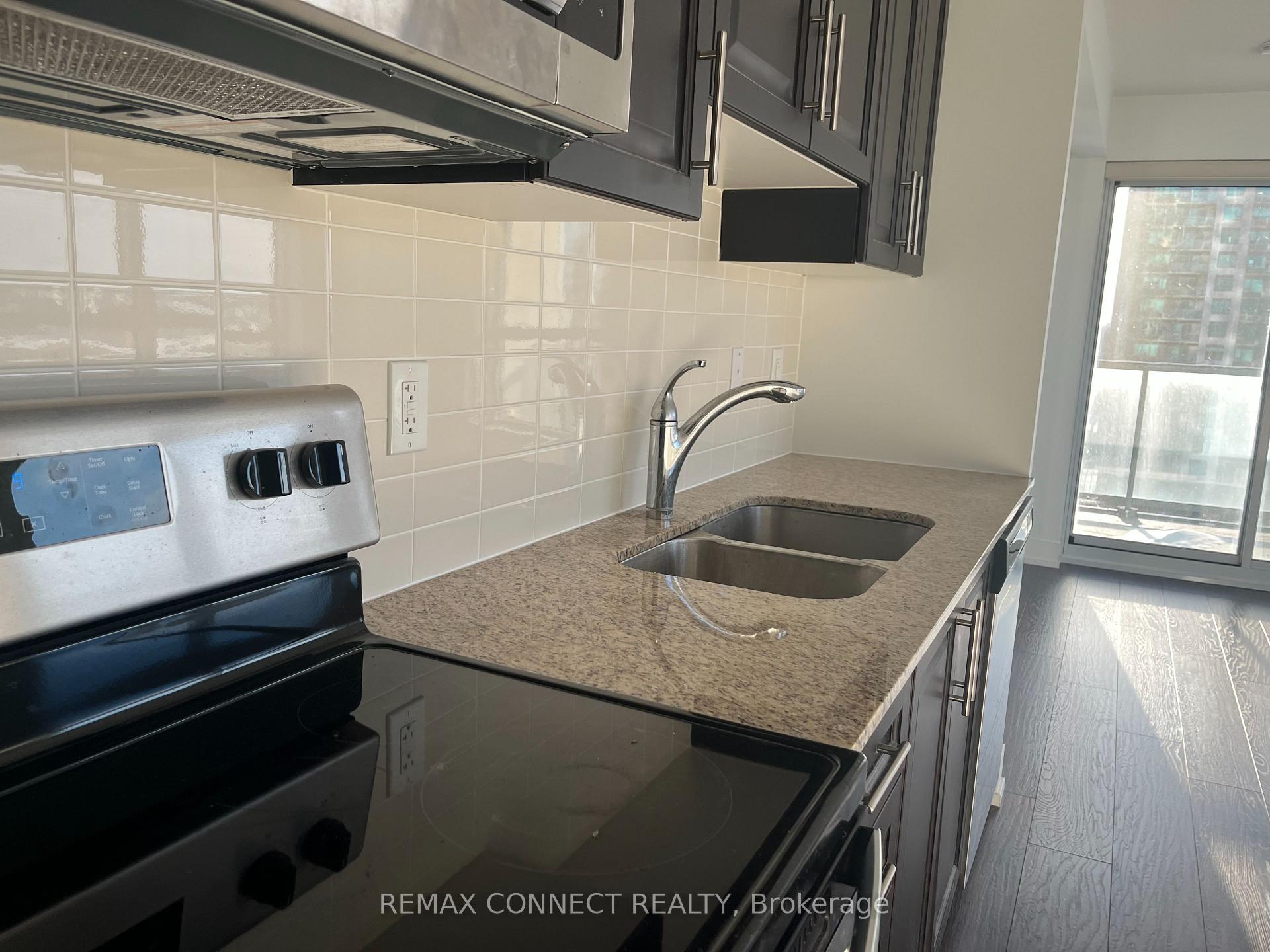 Photo 30 of Unit 809, 1255 Bayly Street, Pickering, Bay Ridges — HOMEH