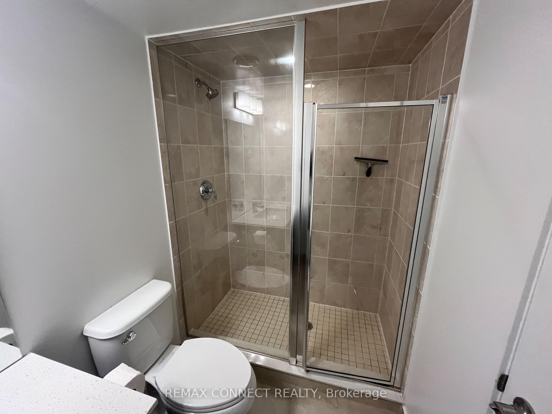 Photo 14 of Unit 809, 1255 Bayly Street, Pickering, Bay Ridges — HOMEH