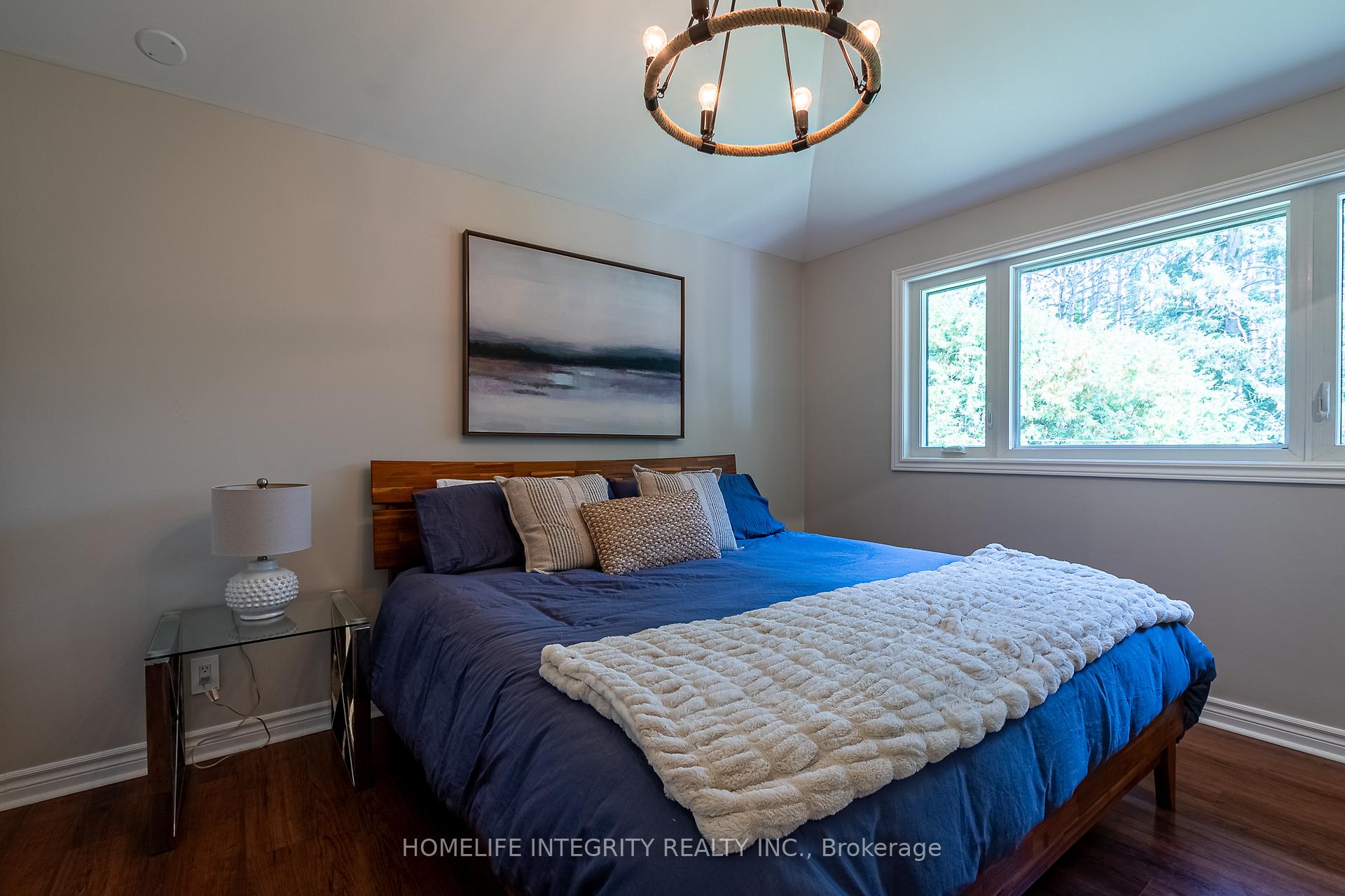 Photo 16 of 37 Manniku Road, Georgina, Baldwin — HOMEH