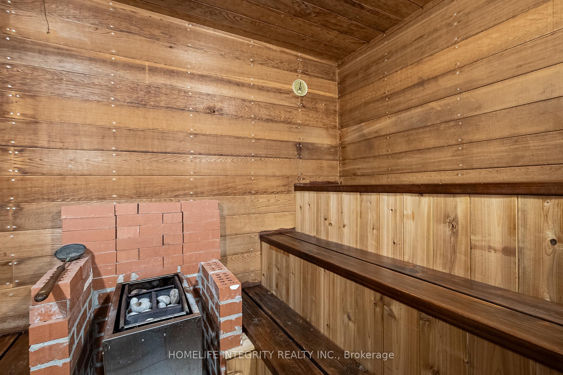 Photo 36 of 37 Manniku Road, Georgina, Baldwin — HOMEH