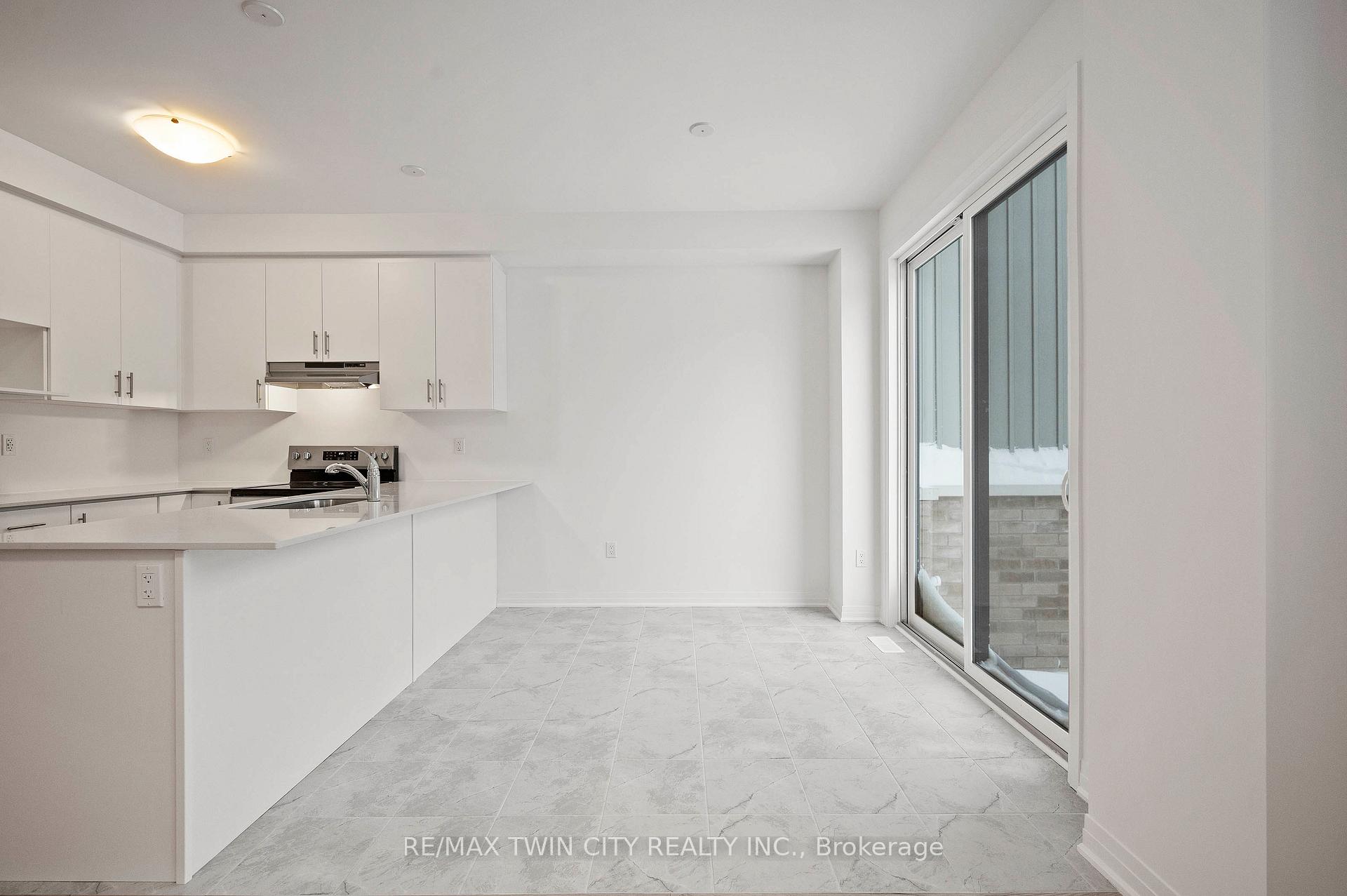 Photo 13 of 901 Douro Street E, Stratford — HOMEH