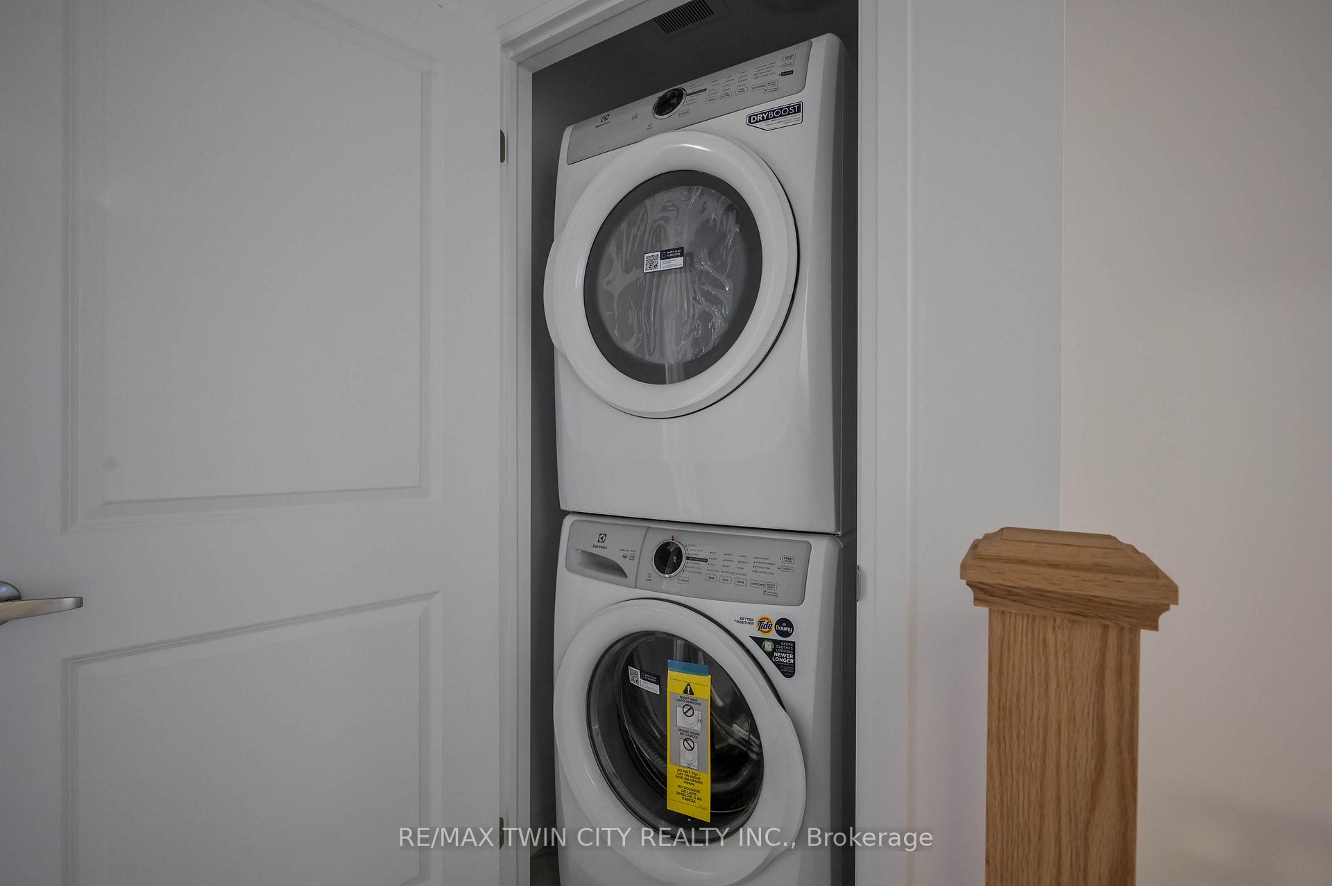 Photo 12 of 901 Douro Street E, Stratford — HOMEH