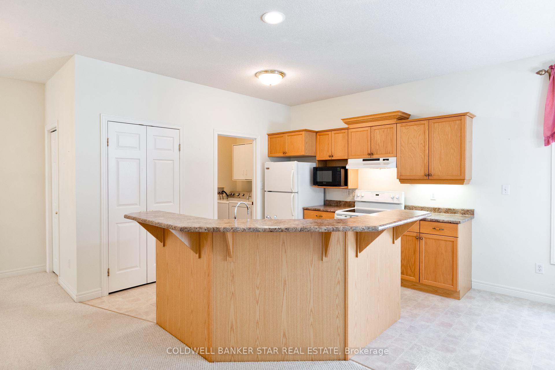 Photo 2 of Unit 17, 19 Augusta Crescent, St. Thomas — HOMEH