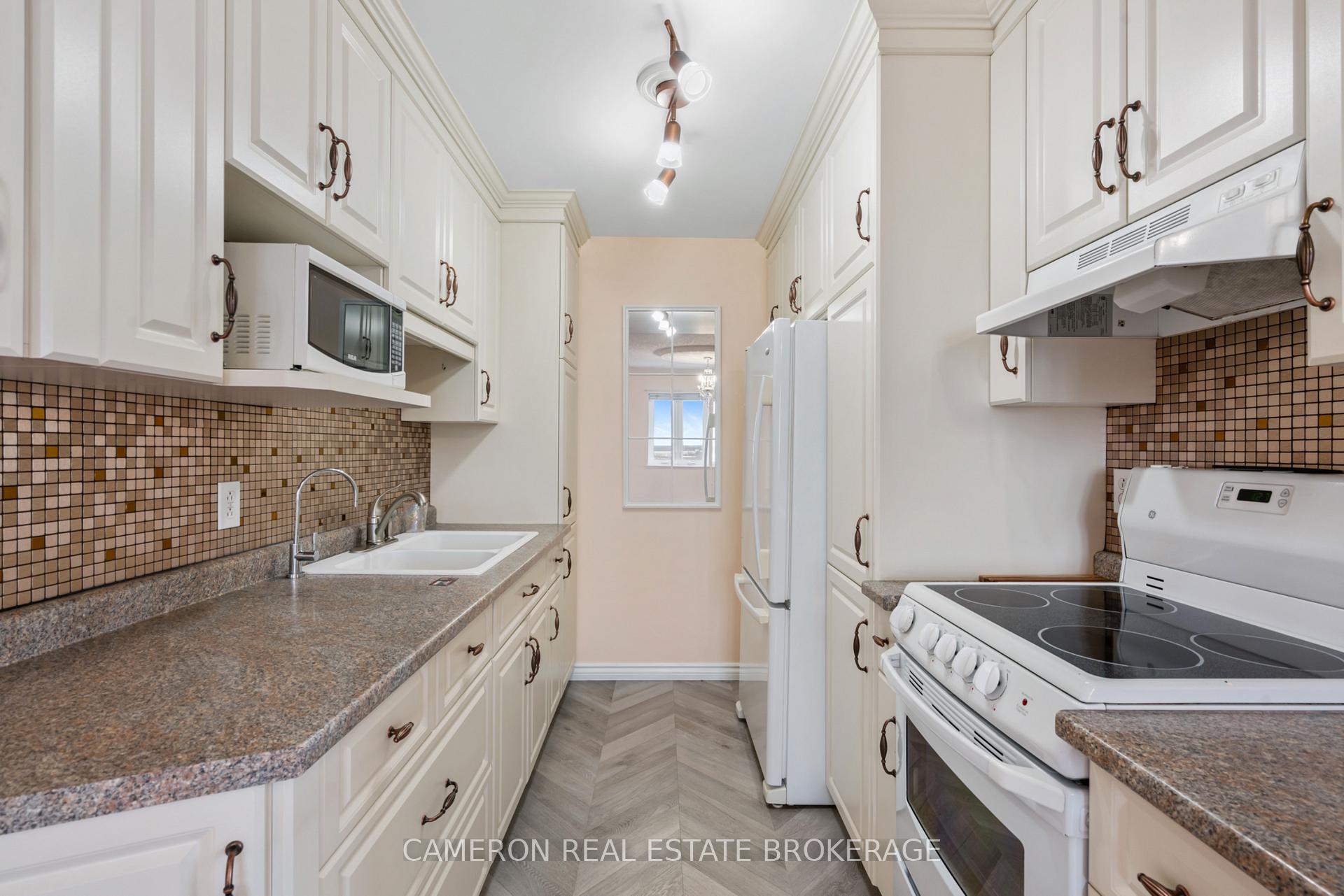 Photo 33 of Unit 1107, 308 Second Street E, Cornwall — HOMEH