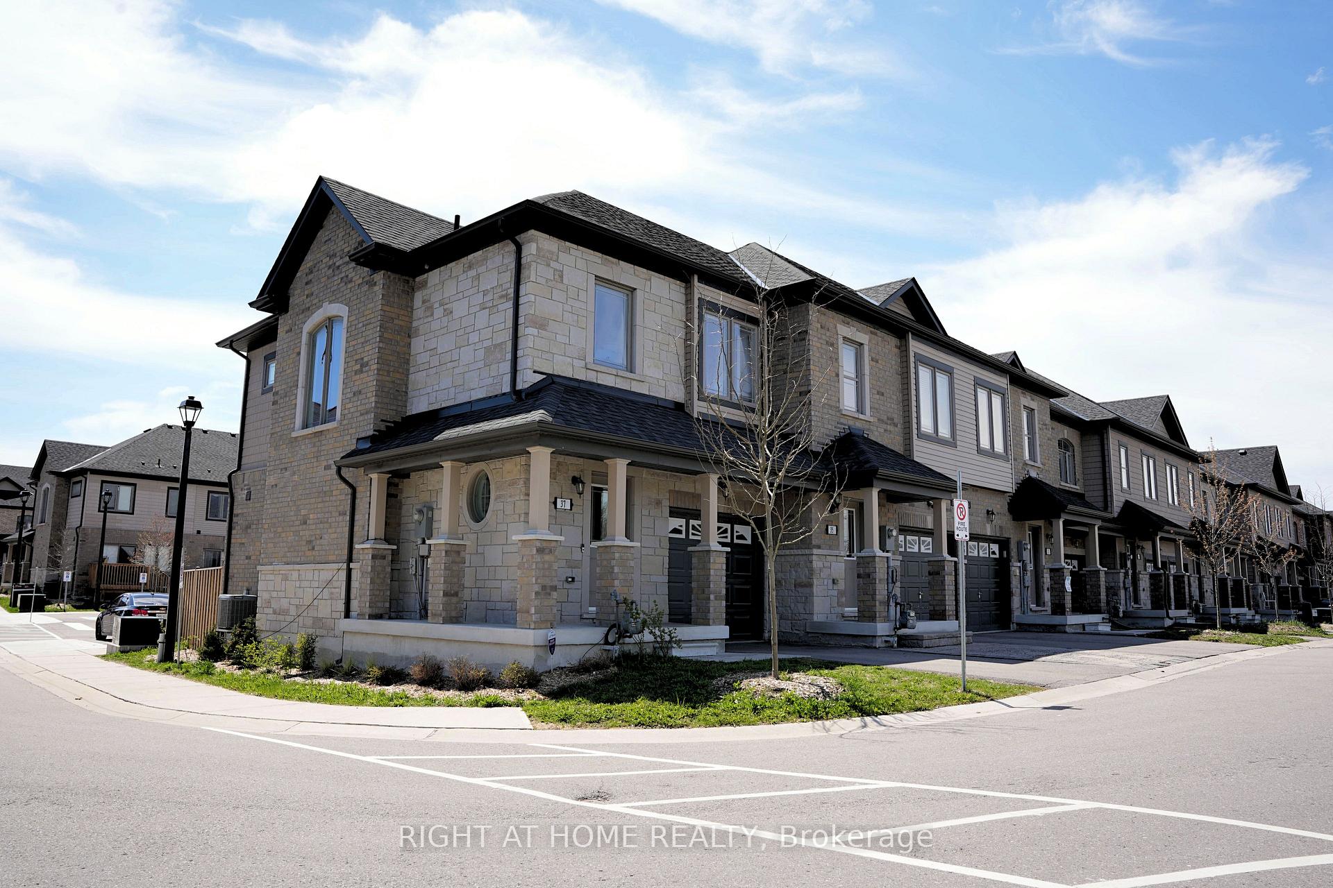 Photo 1 of 37 Cygnus Crescent, Barrie, Ardagh — HOMEH