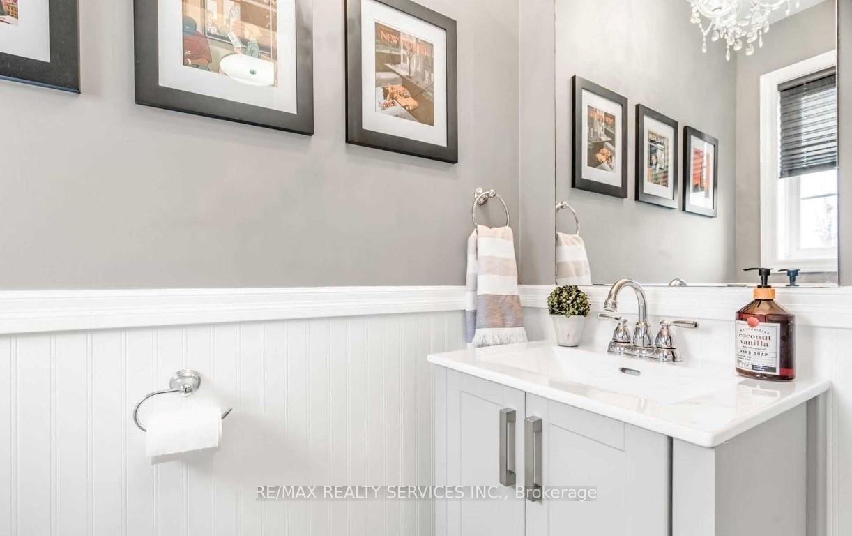Photo 5 of Unit 10, 430 Mapleview Drive E, Barrie, Painswick South — HOMEH