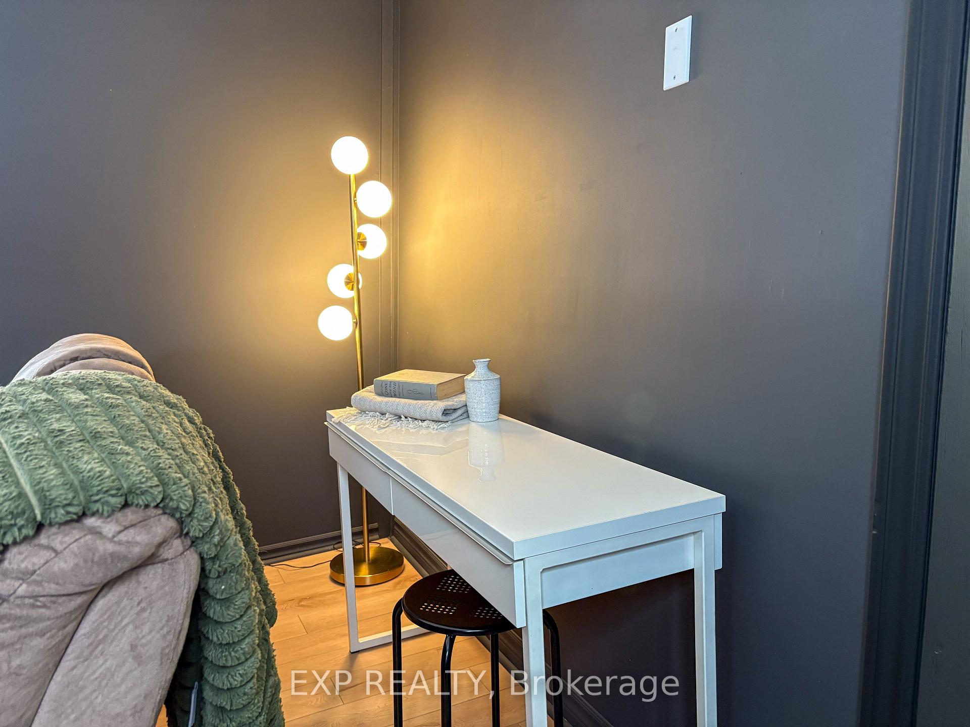 Photo 8 of 138 Blake Street, Renfrew — HOMEH