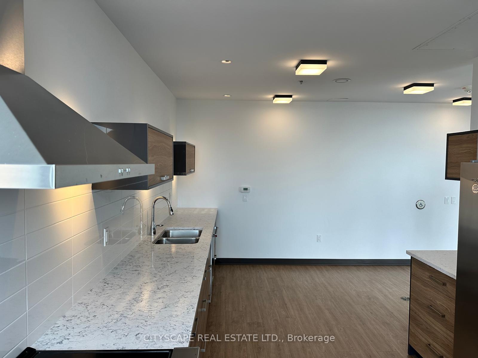 Photo 14 of Unit 804, 60 Charles Street, Kitchener, City Commercial Core — HOMEH