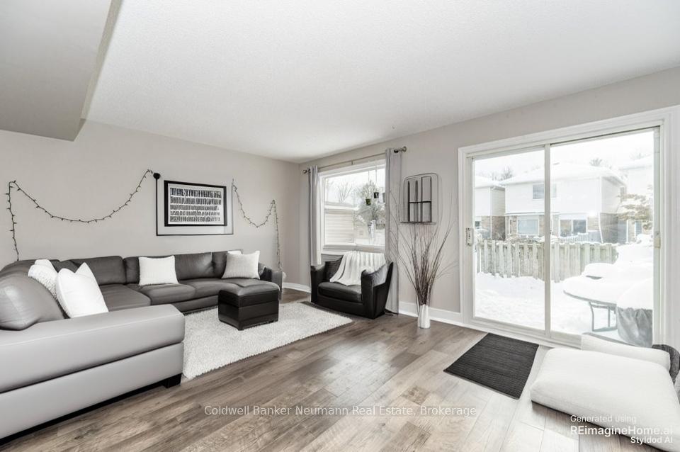 Photo 2 of 813 Edinburgh Road S, Guelph, Kortright West — HOMEH