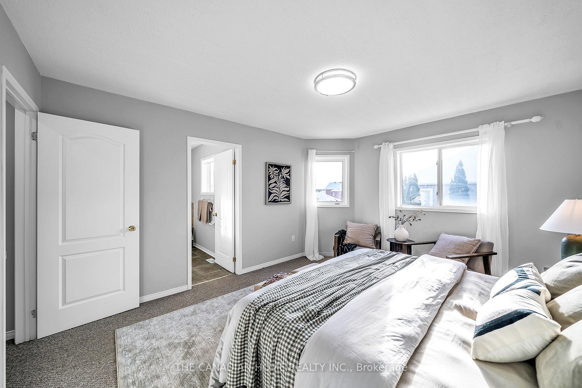 Photo 9 of 169 Harmer Drive, Clarington, Newcastle — HOMEH