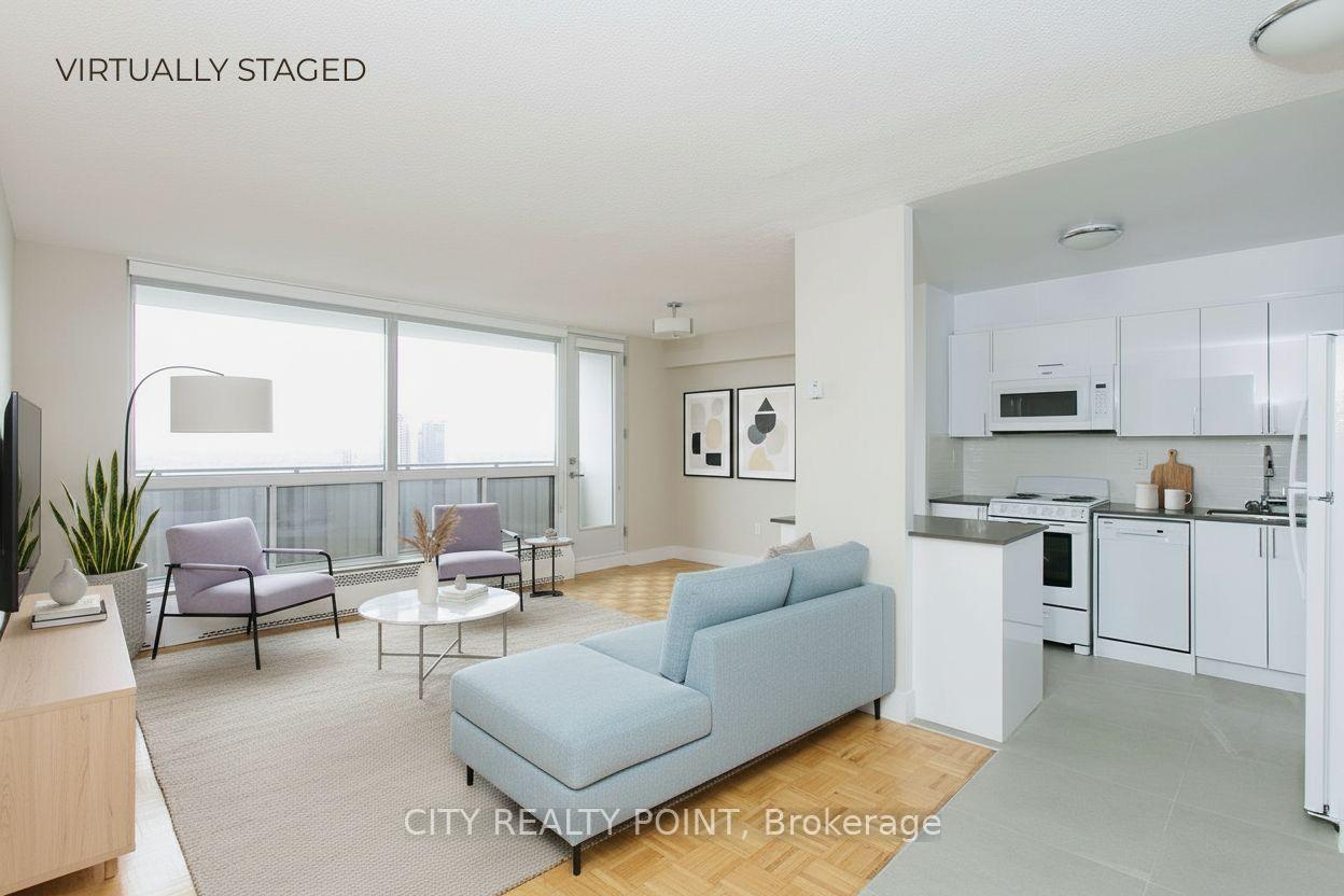 Front of Unit 2512, 666 Spadina Avenue