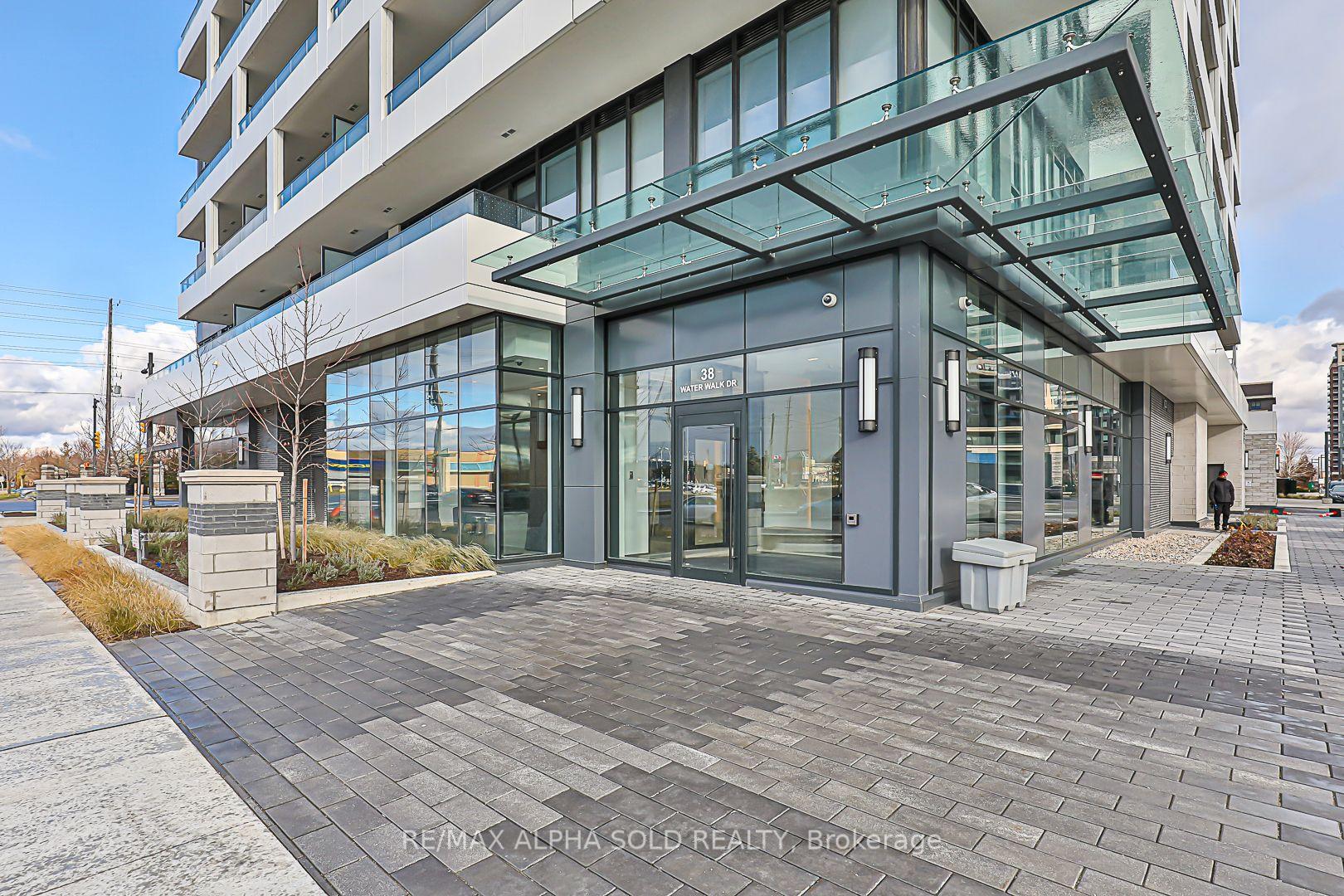Photo 8 of Unit 1502, 38 Water Walk Drive, Markham, Unionville — HOMEH