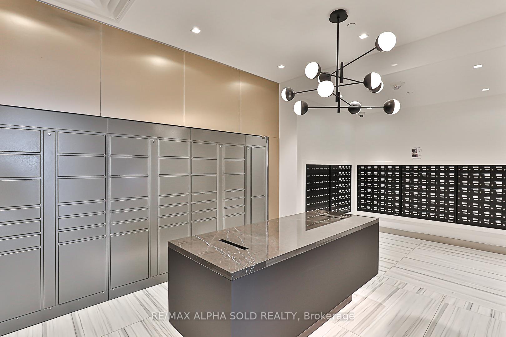 Photo 7 of Unit 1502, 38 Water Walk Drive, Markham, Unionville — HOMEH