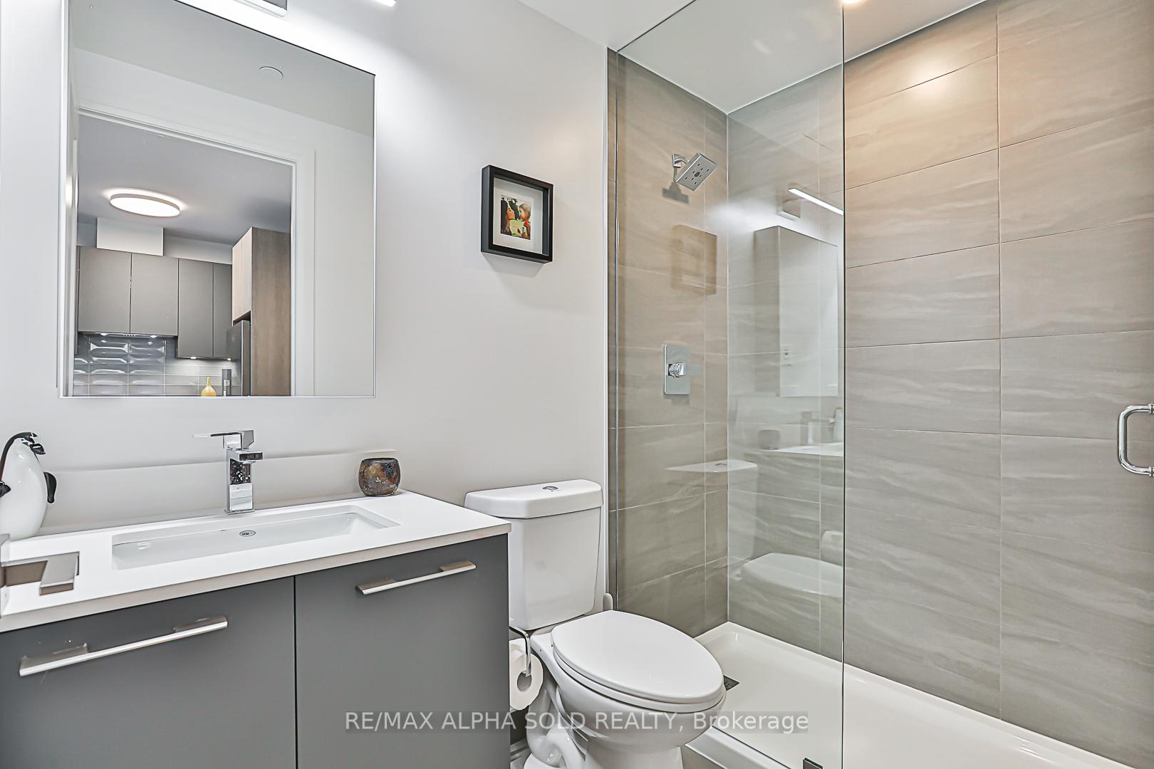 Photo 29 of Unit 1502, 38 Water Walk Drive, Markham, Unionville — HOMEH