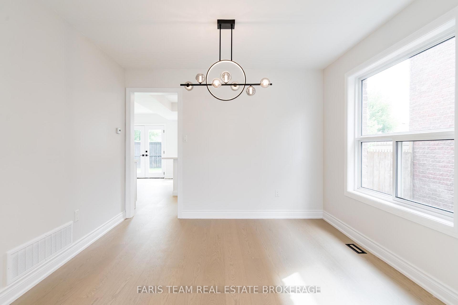 Photo 13 of 45 Knupp Road, Barrie, Edgehill Drive — HOMEH