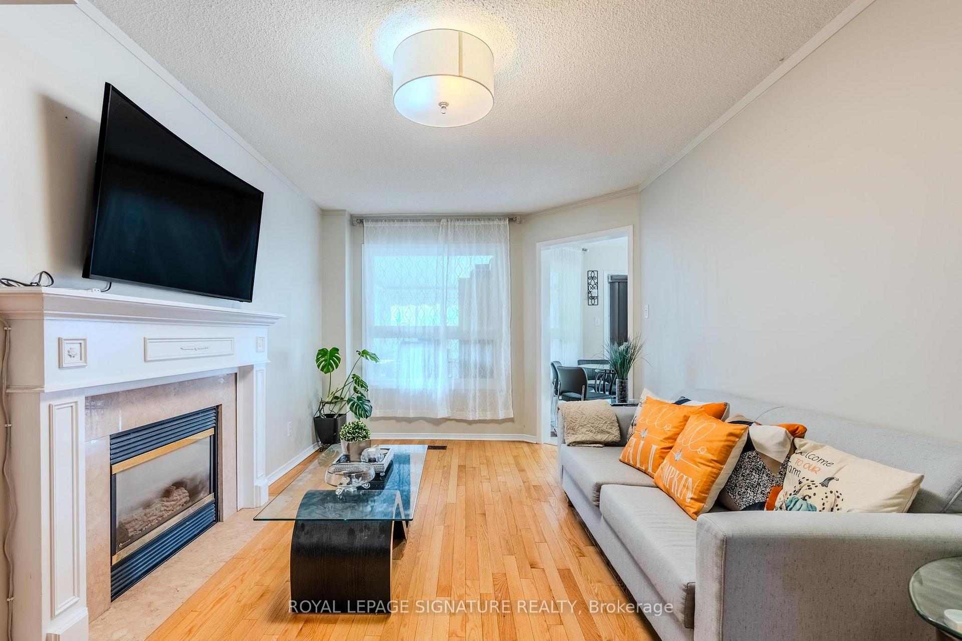Photo 26 of 341 Livingstone Street, Barrie, Northwest — HOMEH