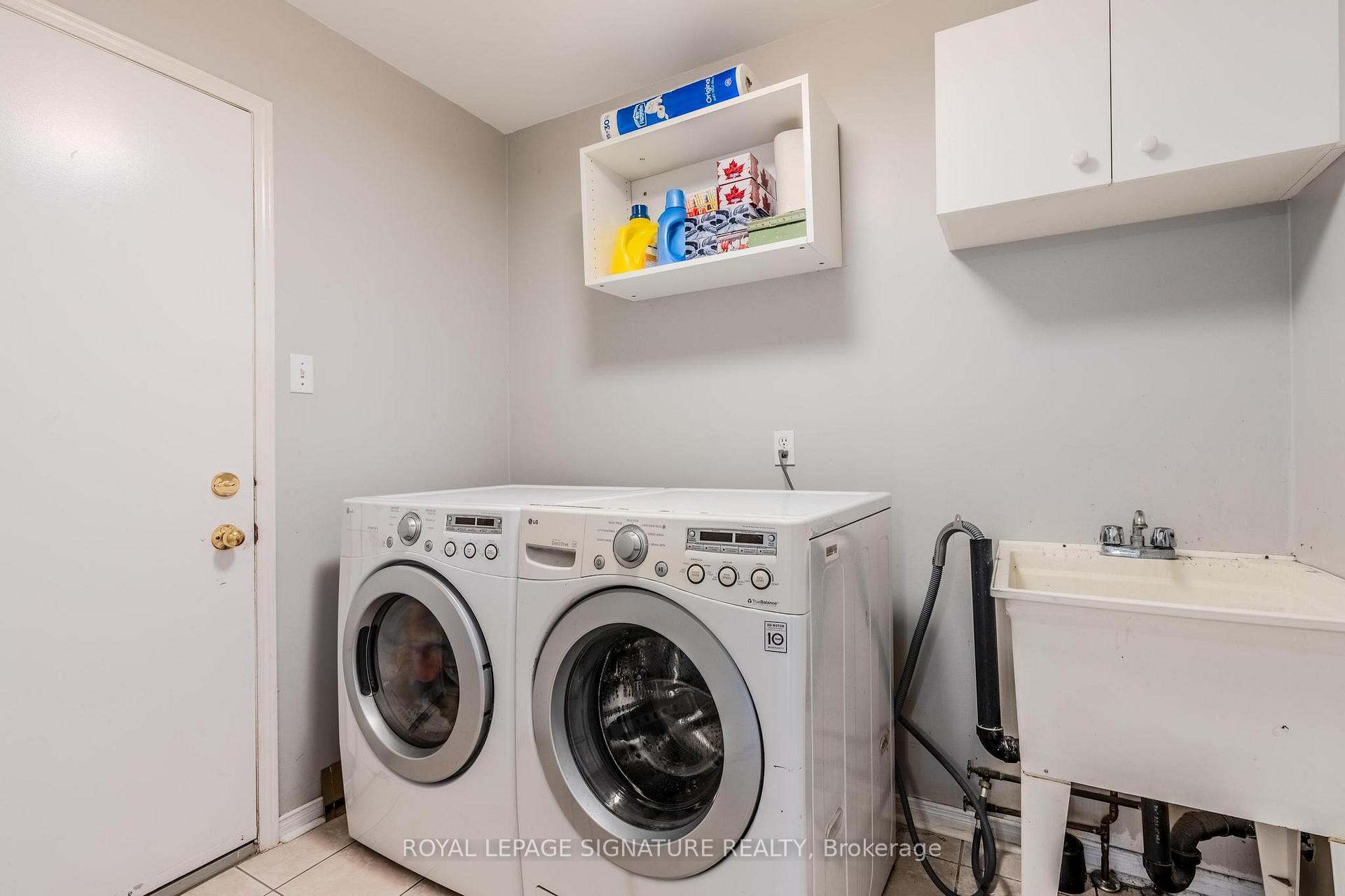 Photo 4 of 341 Livingstone Street, Barrie, Northwest — HOMEH