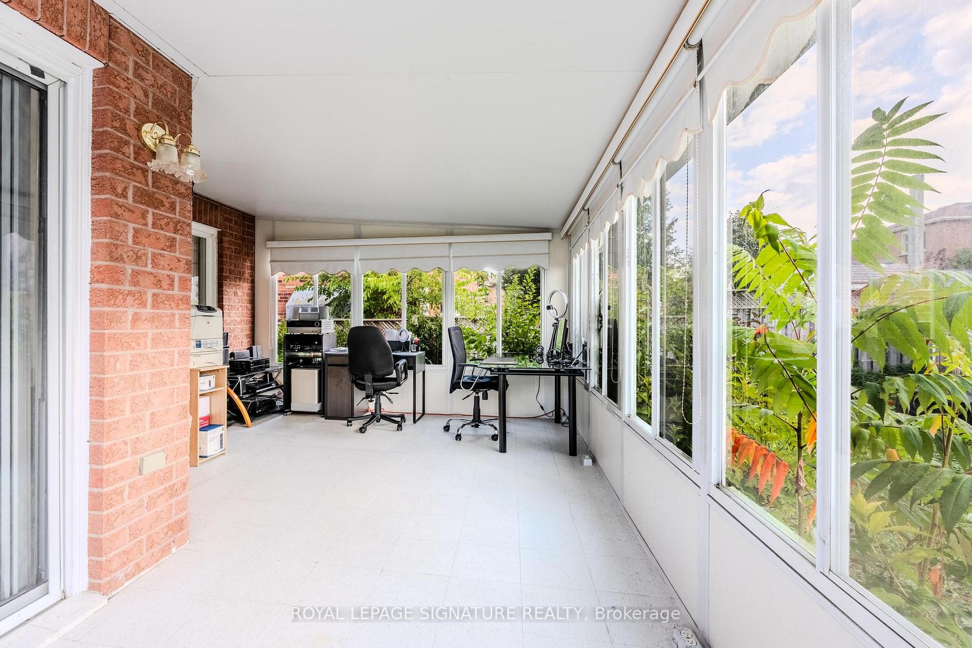 Photo 17 of 341 Livingstone Street, Barrie, Northwest — HOMEH
