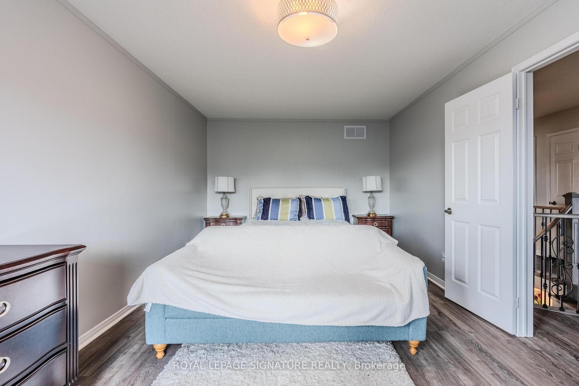 Photo 20 of 341 Livingstone Street, Barrie, Northwest — HOMEH
