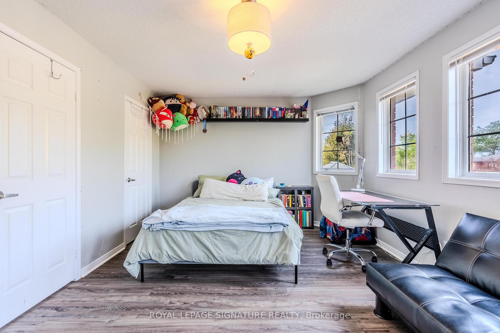 Photo 19 of 341 Livingstone Street, Barrie, Northwest — HOMEH