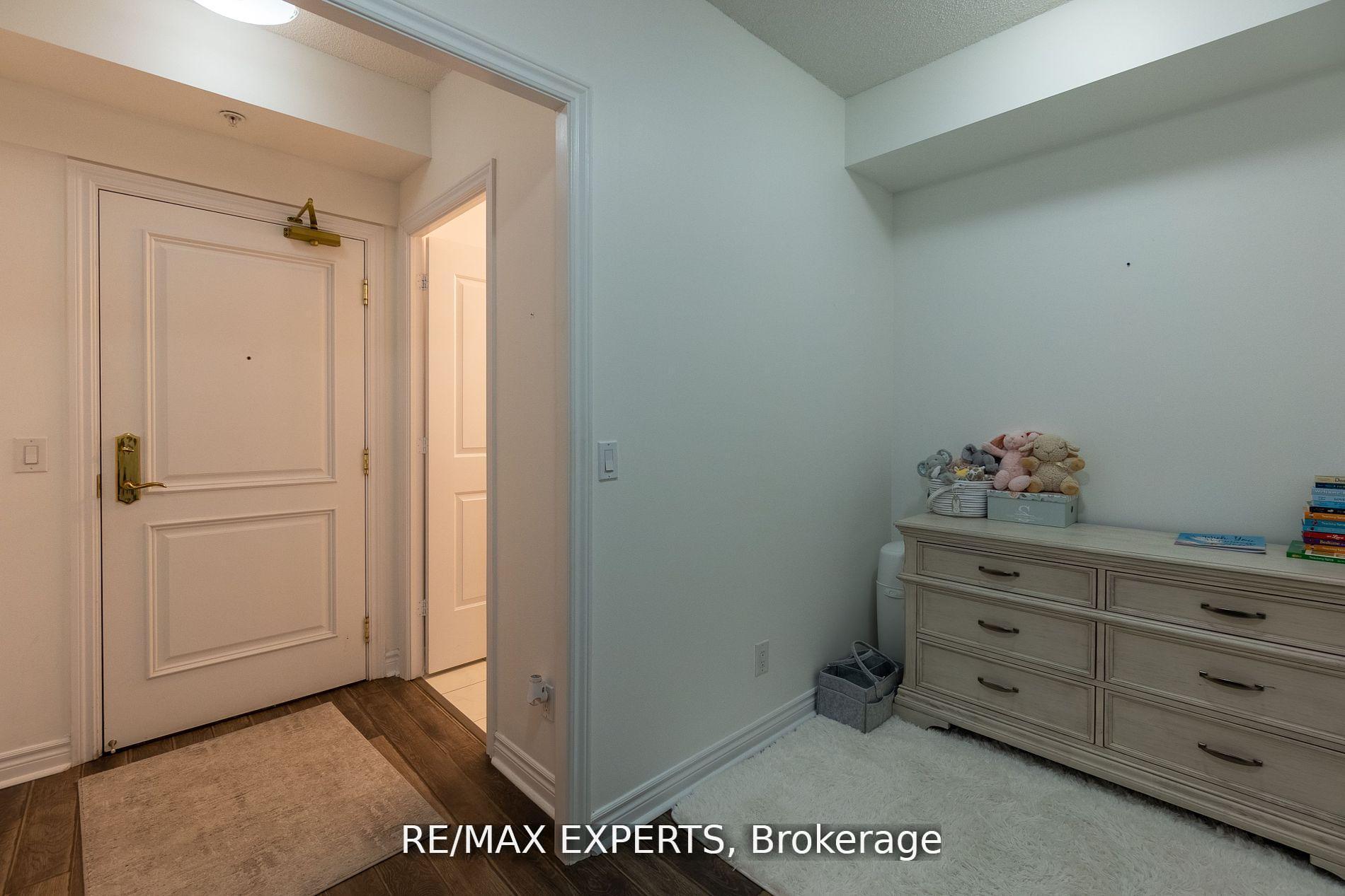 Photo 6 of Unit 715, 9255 Jane Street, Vaughan, Maple — HOMEH