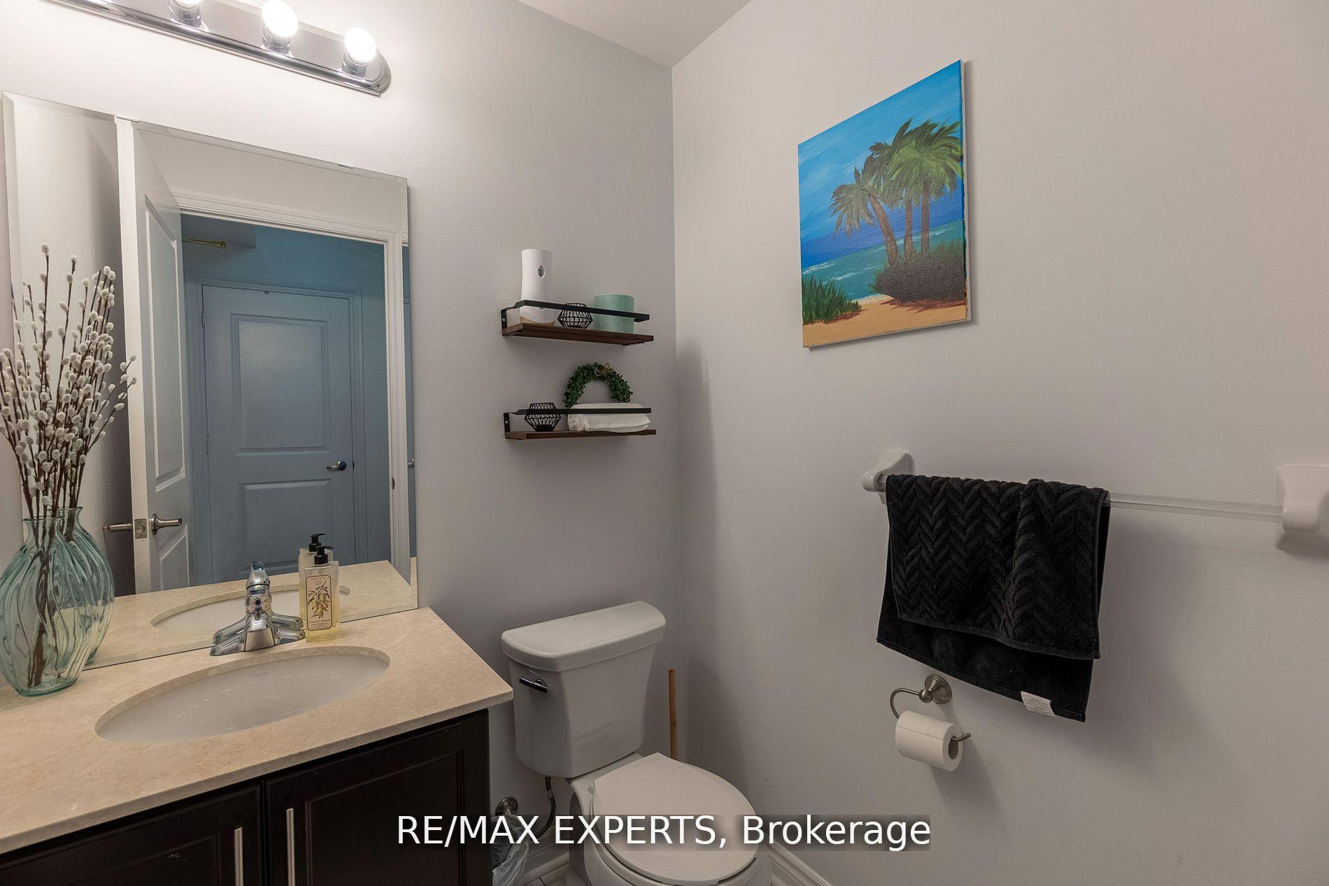 Photo 15 of Unit 715, 9255 Jane Street, Vaughan, Maple — HOMEH