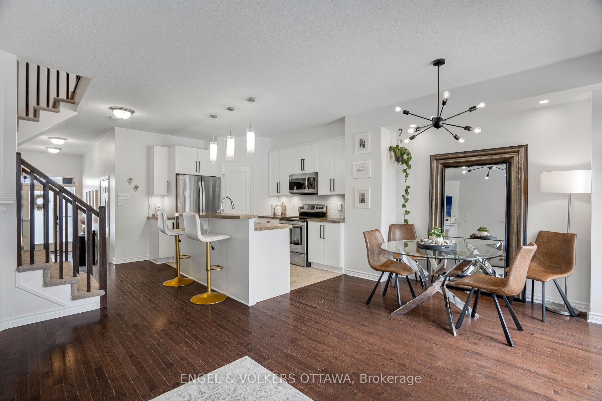 Photo 11 of 260 Meadowlilly Road, Ottawa, Blossom Park/Kemp Park/Findlay Creek — HOMEH